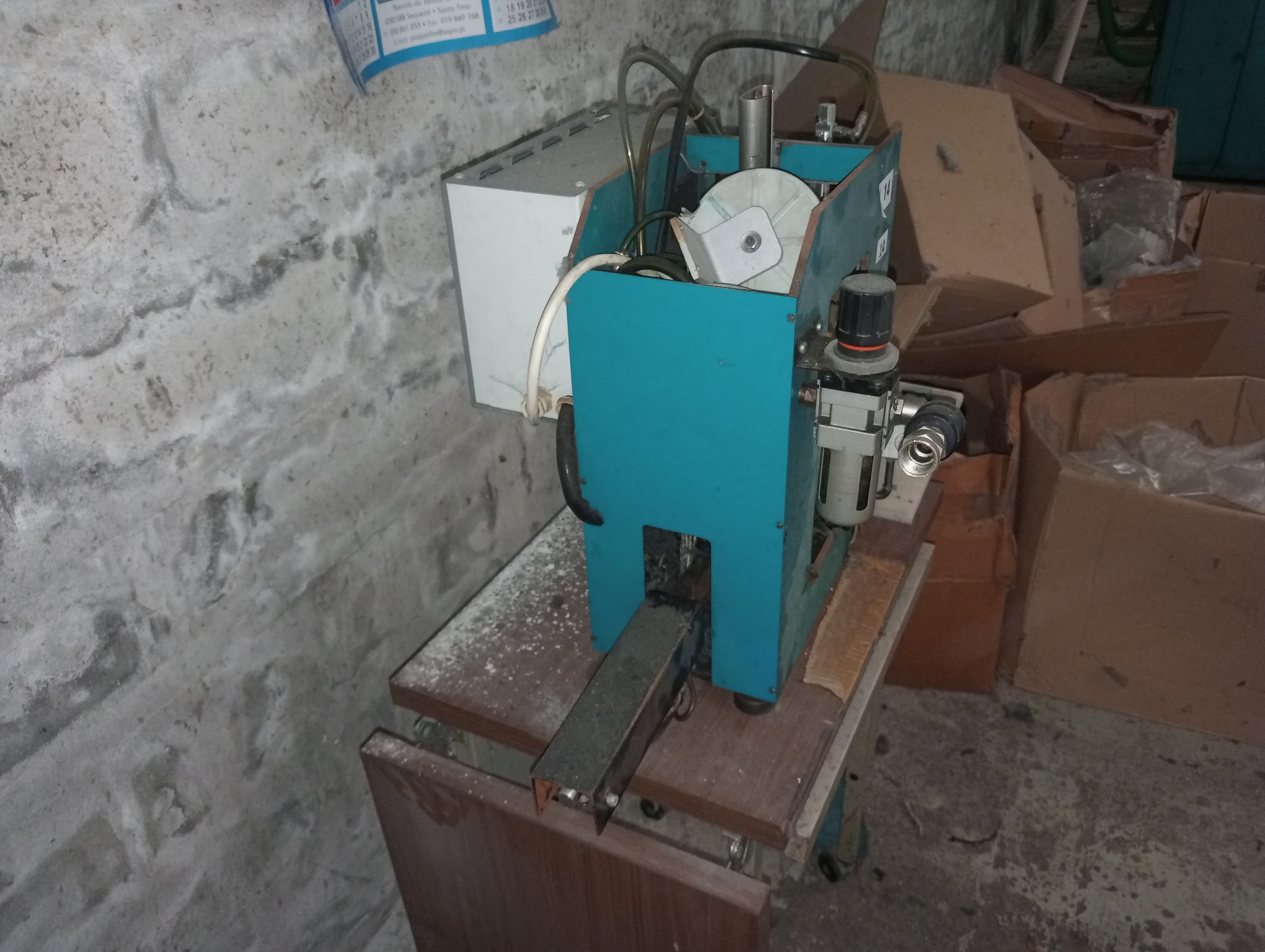 Máquina de Pregar Pinos — image 2
