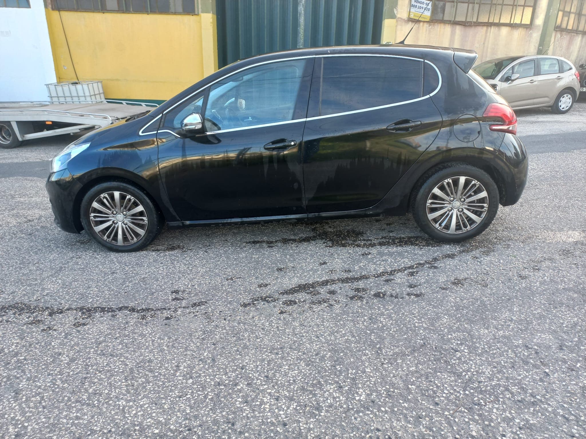 Peugeot 208 · Ano 2017 — imagem 5
