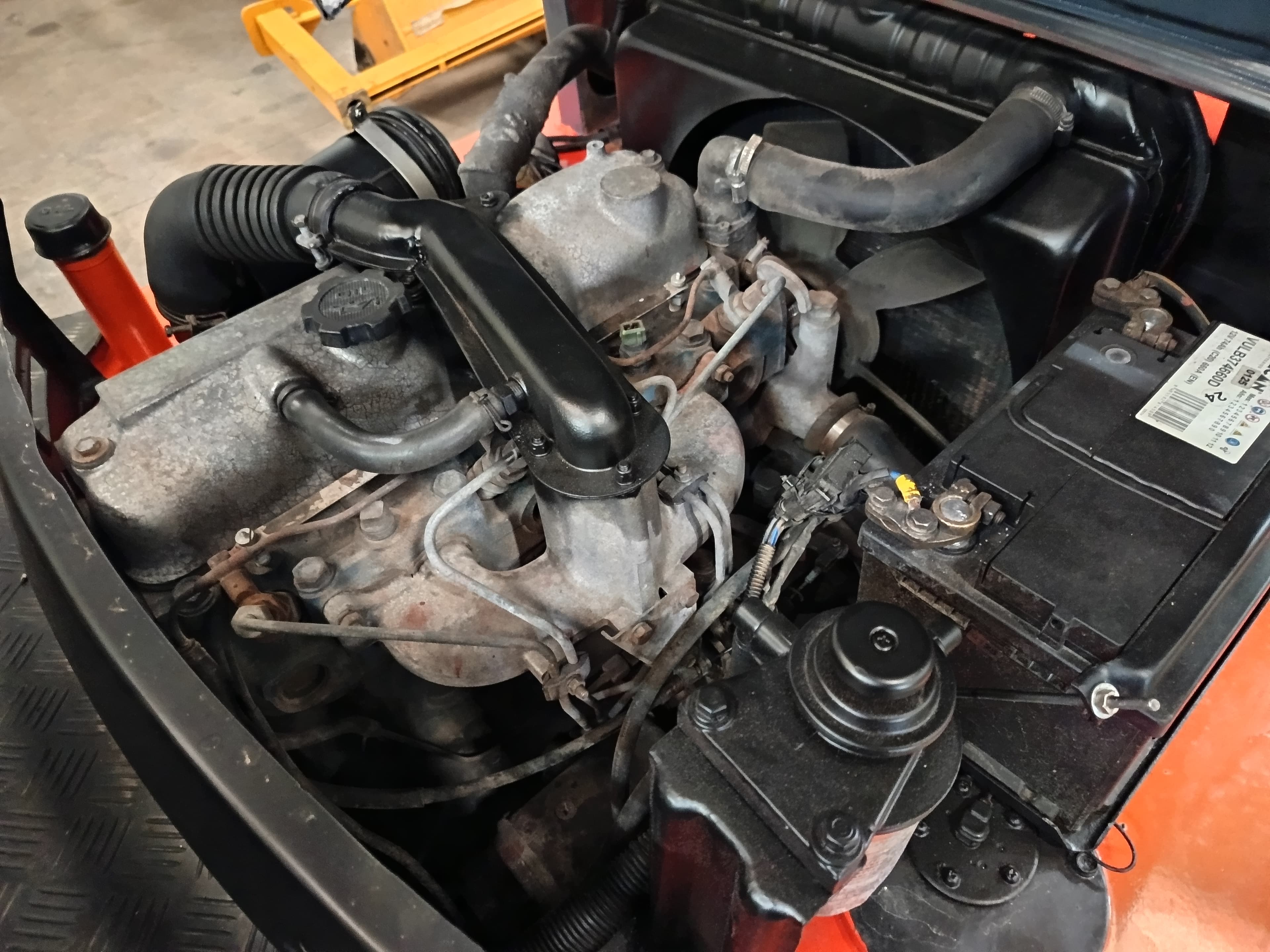 Empilhador Toyota de 2000Kg — imagem 16