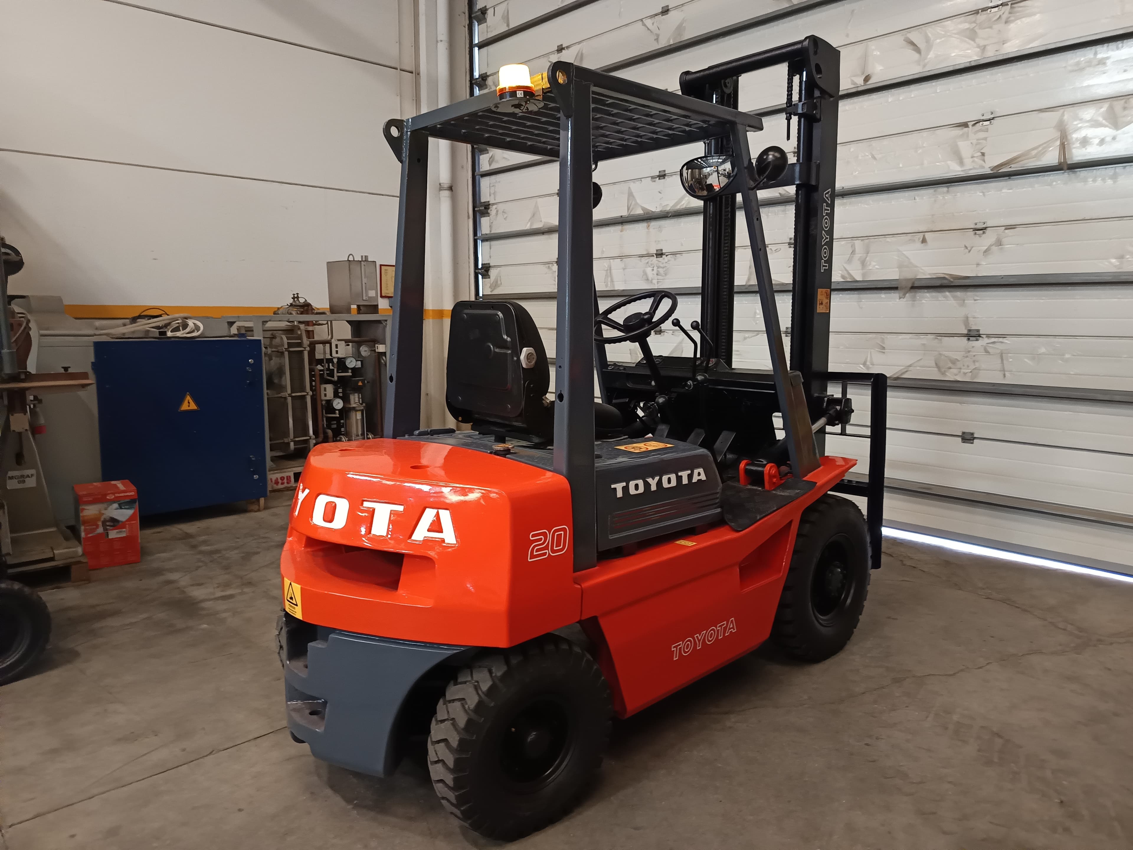 Empilhador Toyota de 2000Kg — imagem 6