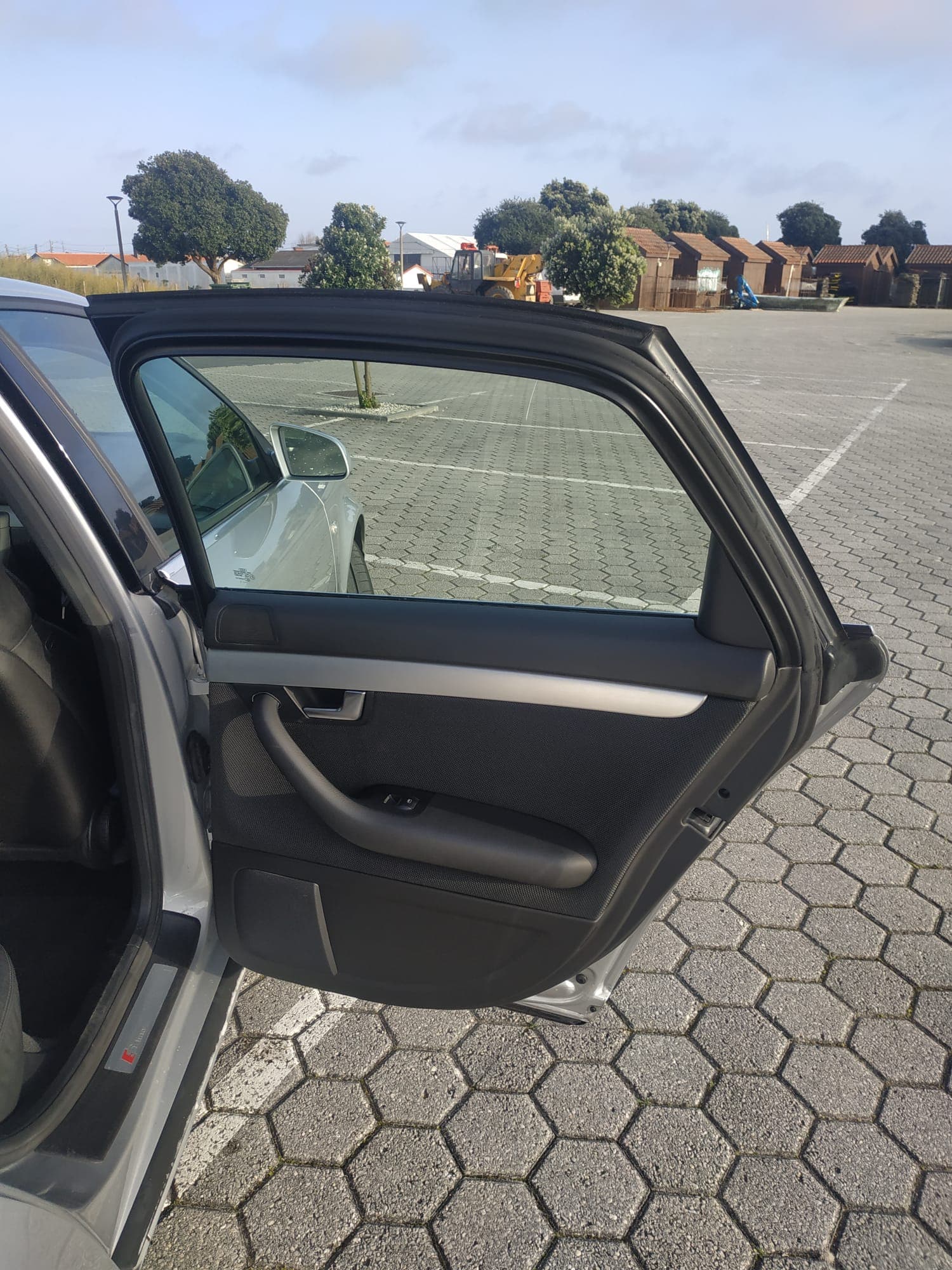 Audi A4 2.0 TDI · Ano 2007 — image 19
