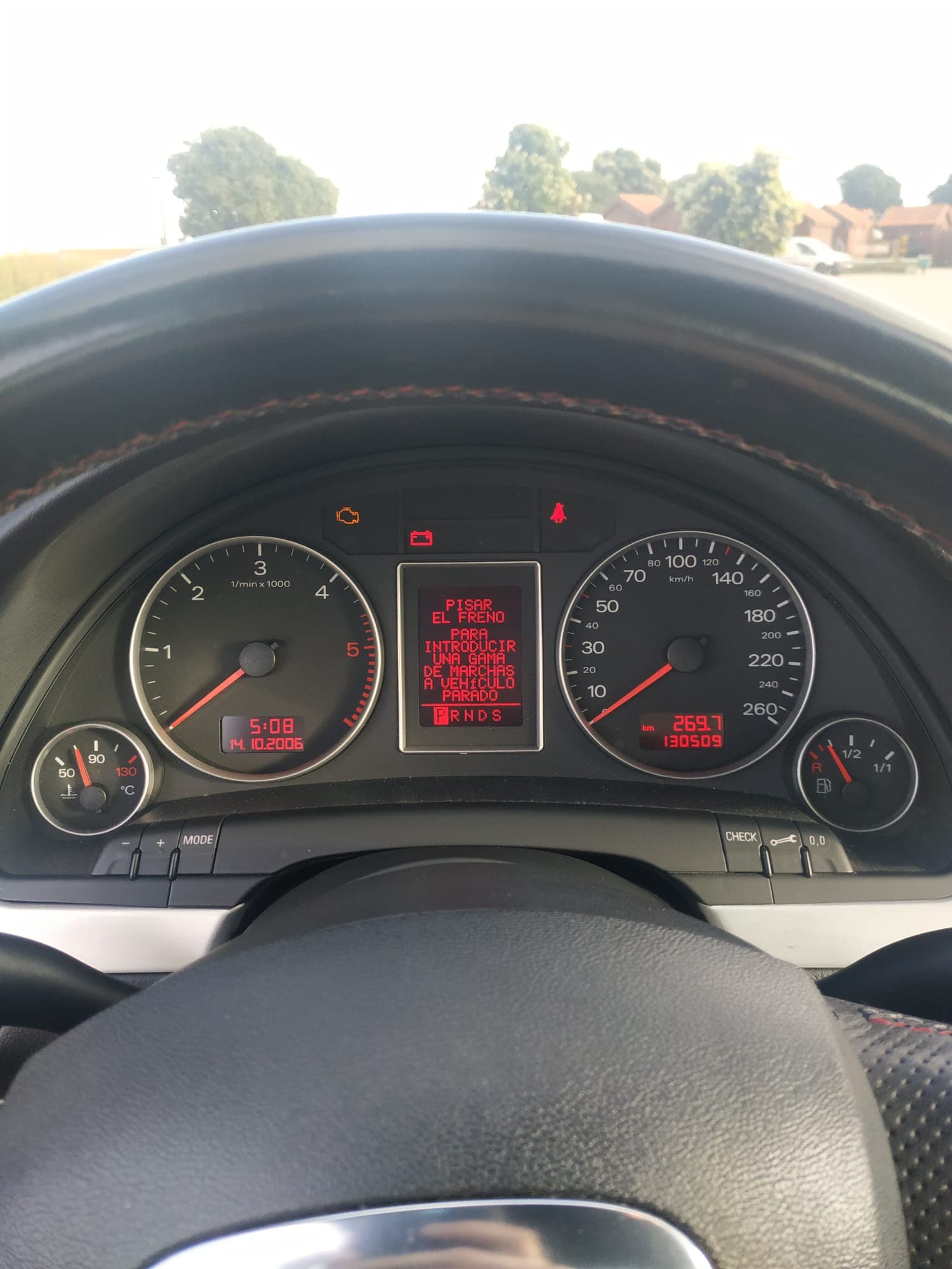 Audi A4 2.0 TDI · Ano 2007 — image 23