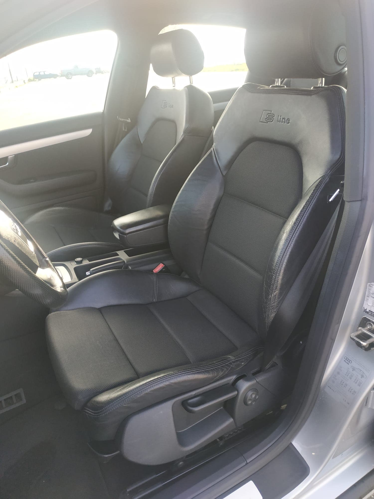 Audi A4 2.0 TDI · Ano 2007 — image 14