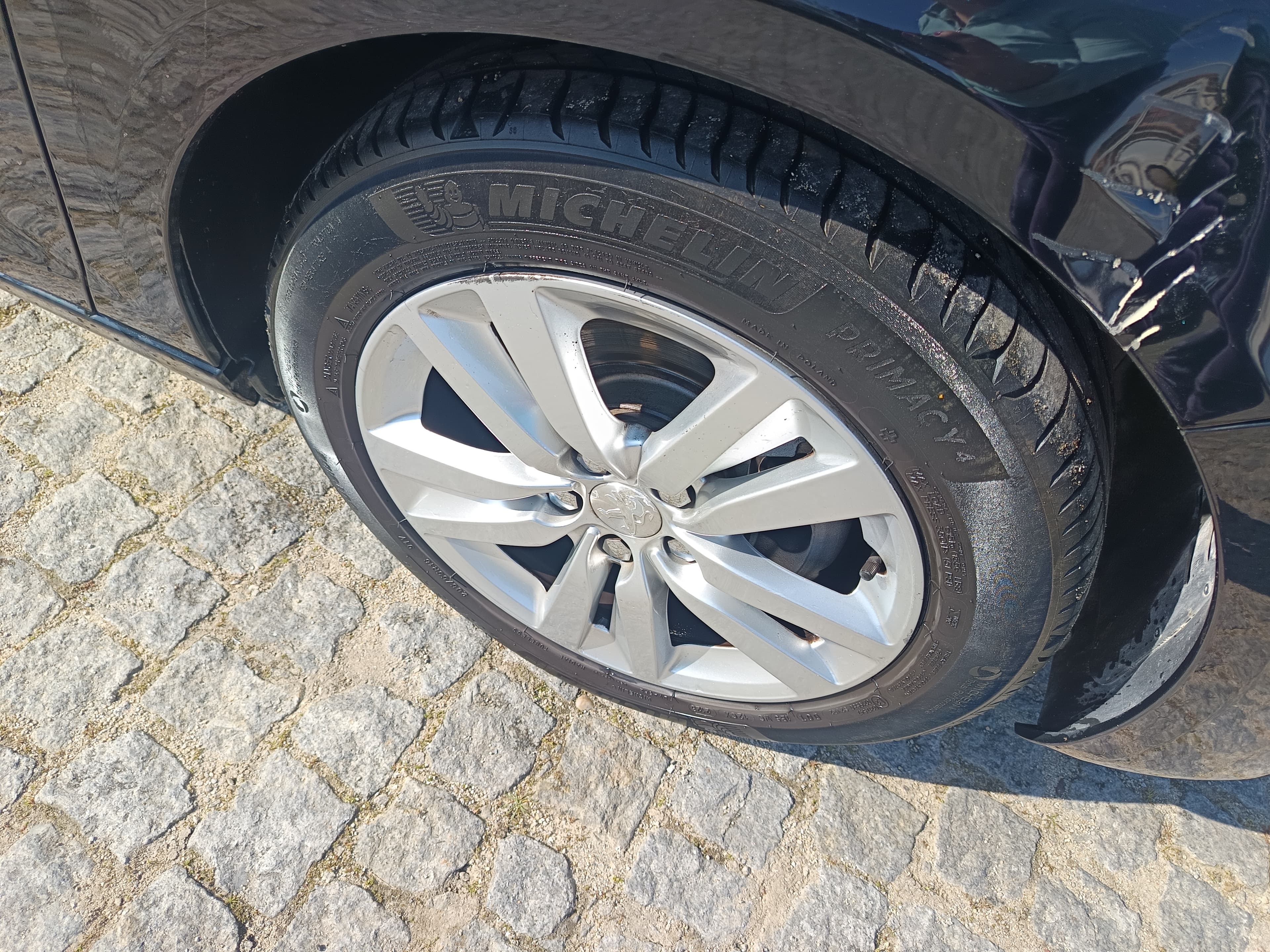 Peugeot 308 · Année 2015 — image 13