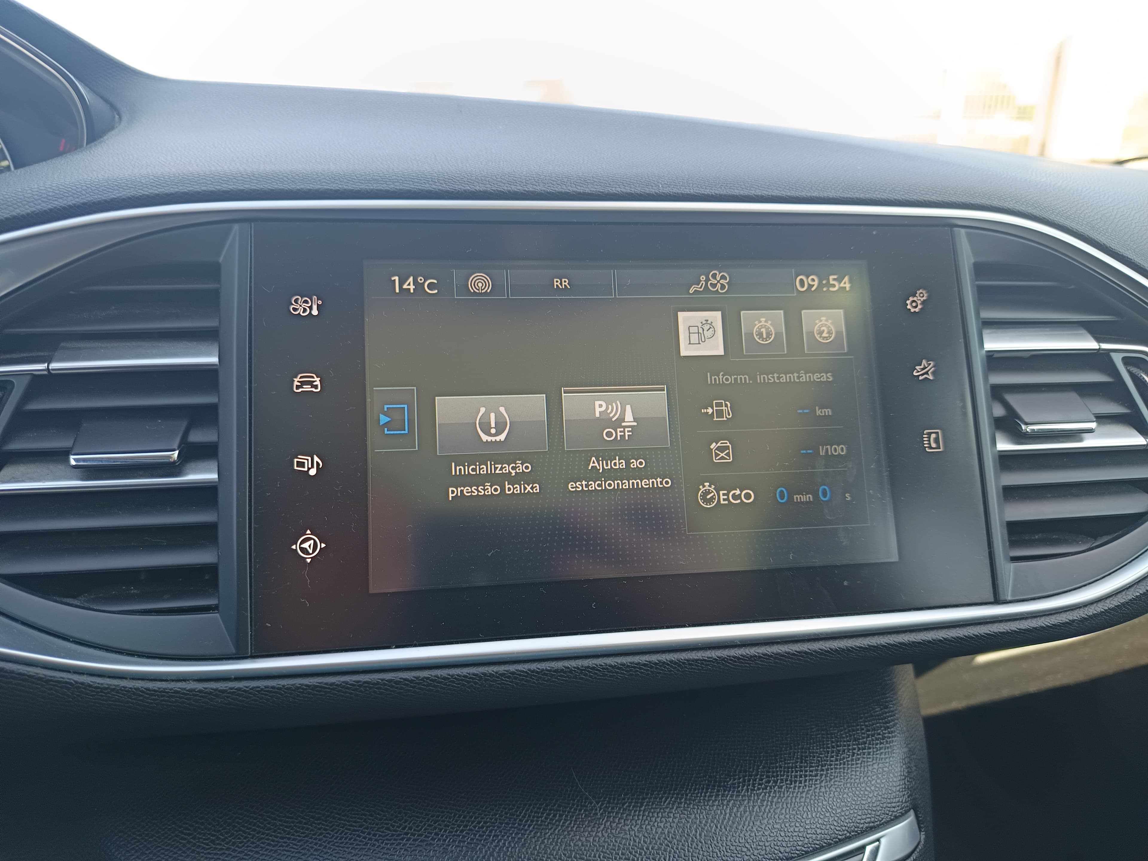 Peugeot 308 · Année 2015 — image 41