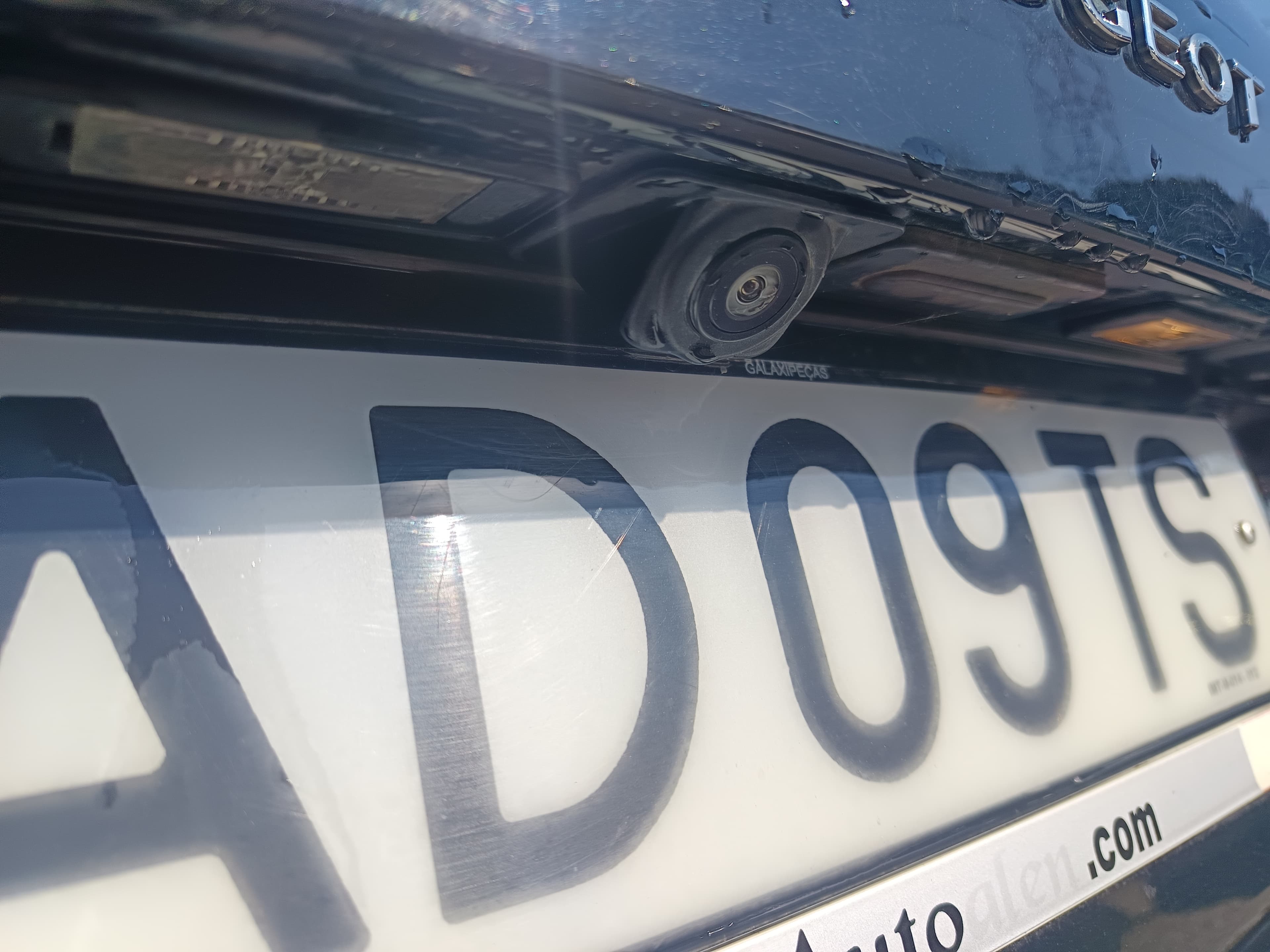 Peugeot 308 · Année 2015 — image 19