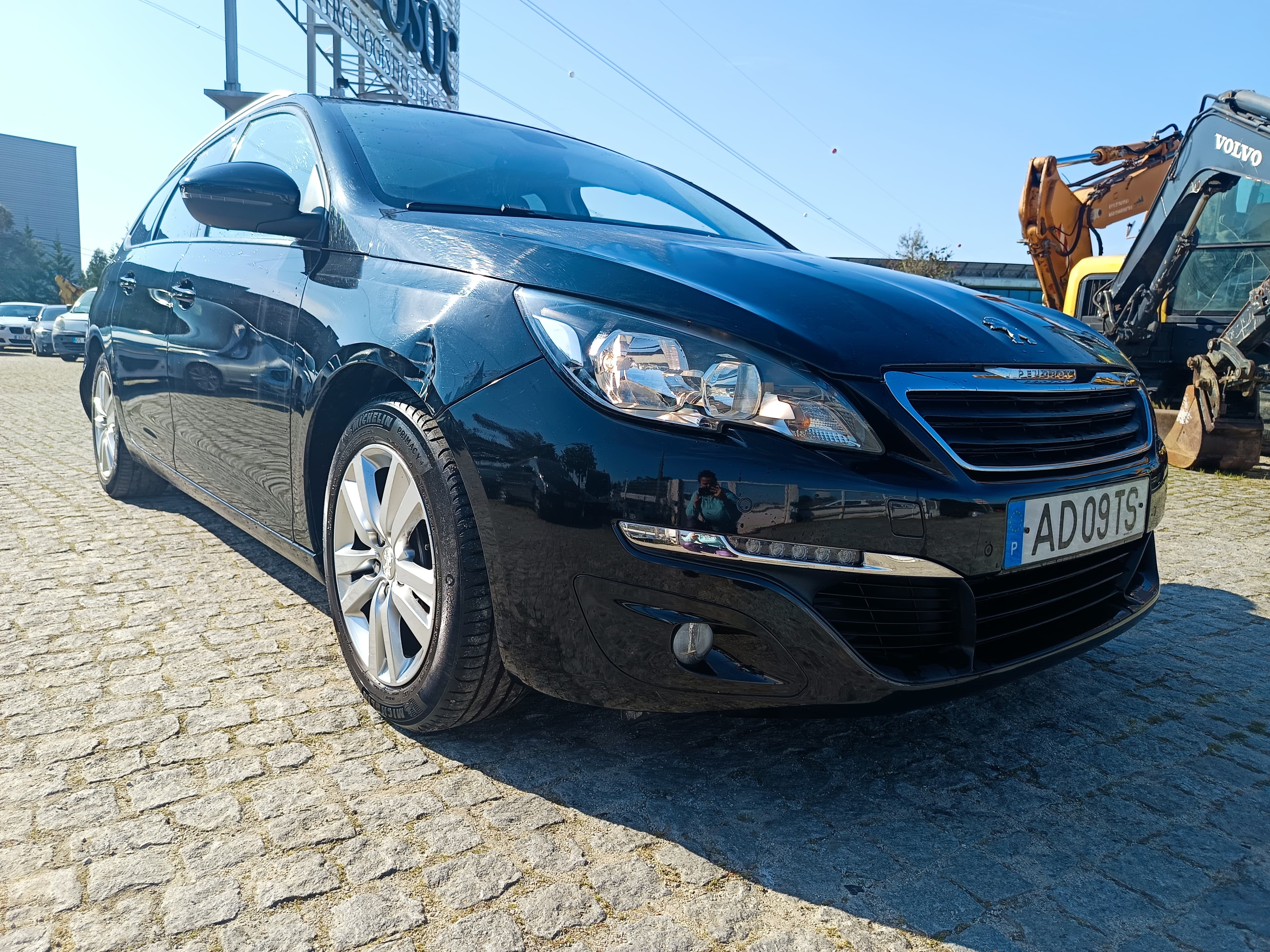Peugeot 308 · Année 2015 — image 4