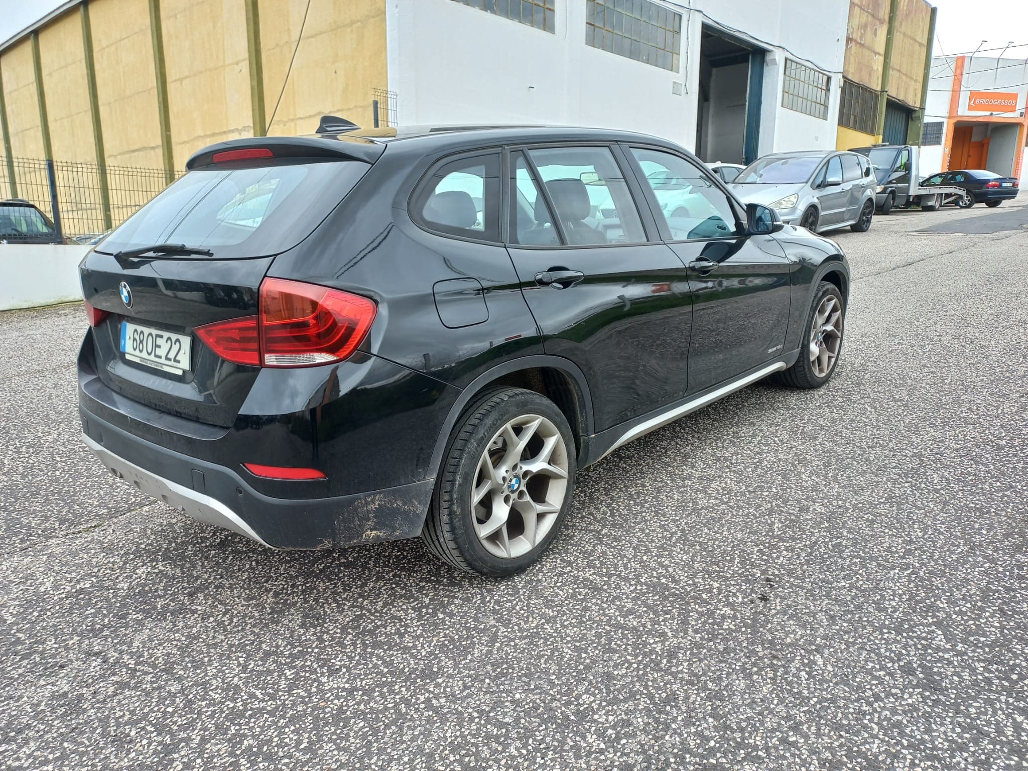 BMW X1 · Ano 2013 — image 4