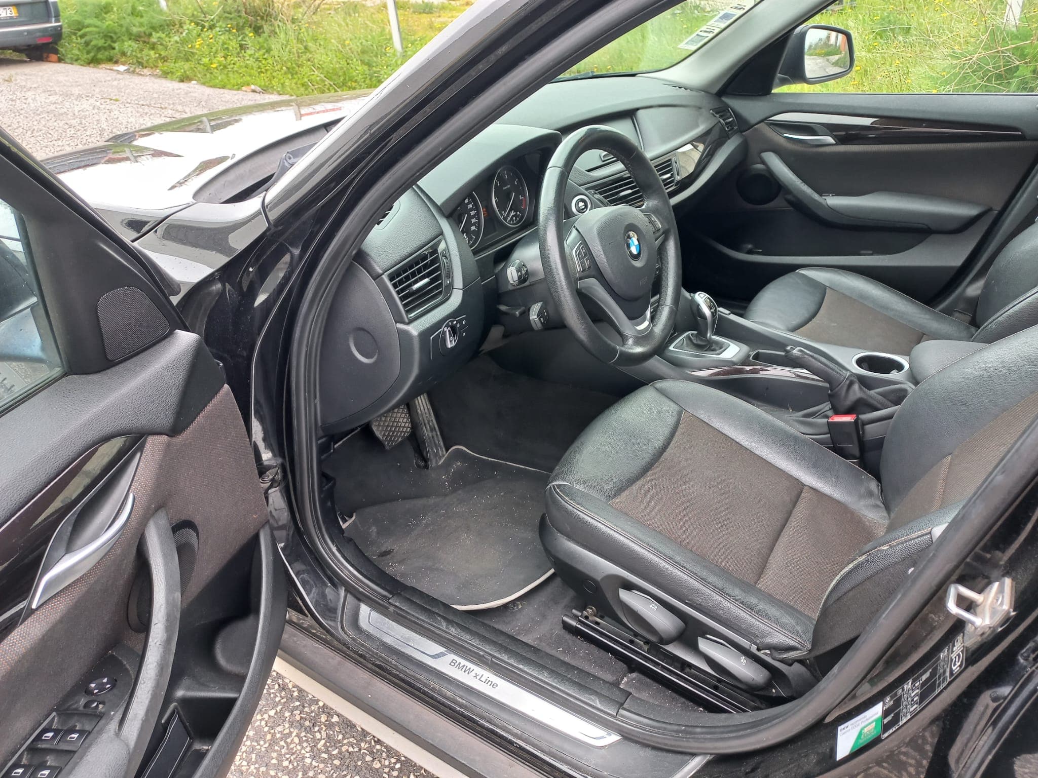 BMW X1 · Ano 2013 — image 17