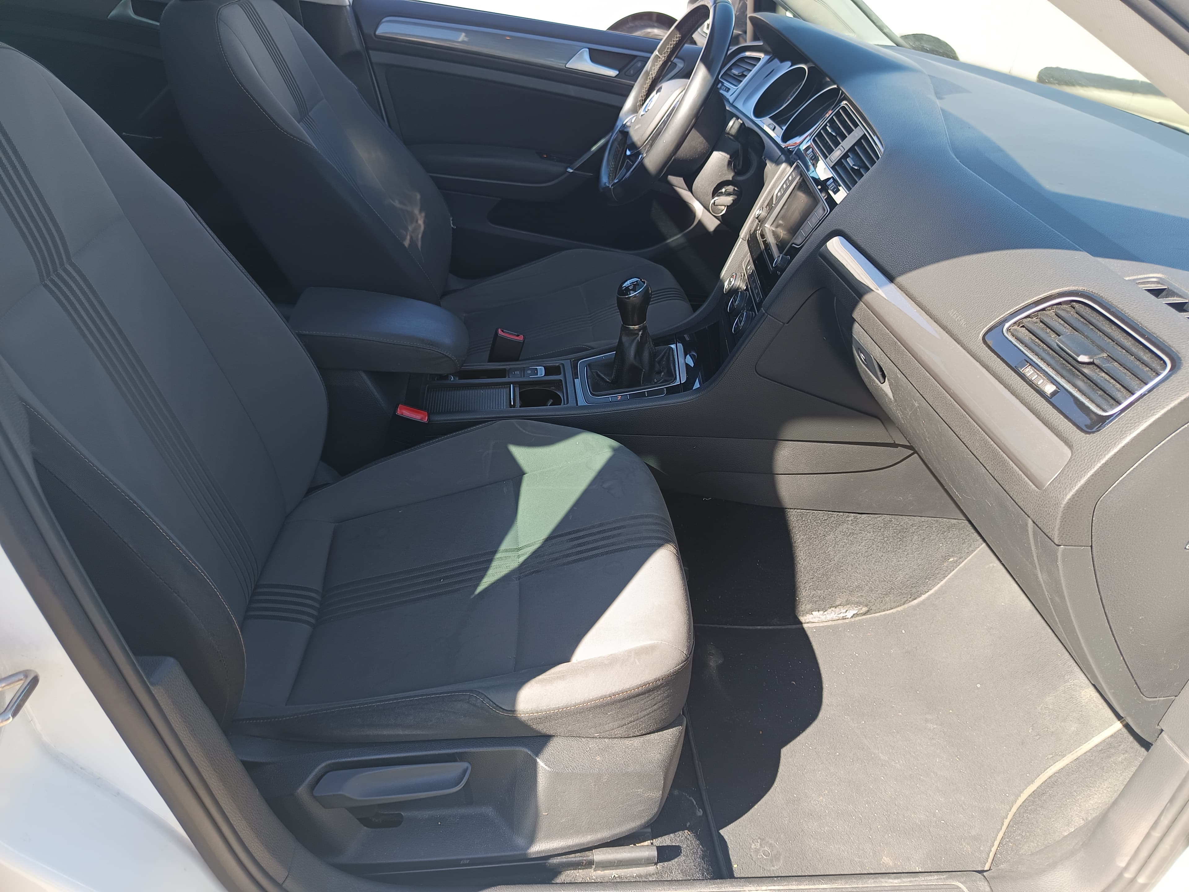 Volkswagen Golf · Ano 2016 — imagem 24