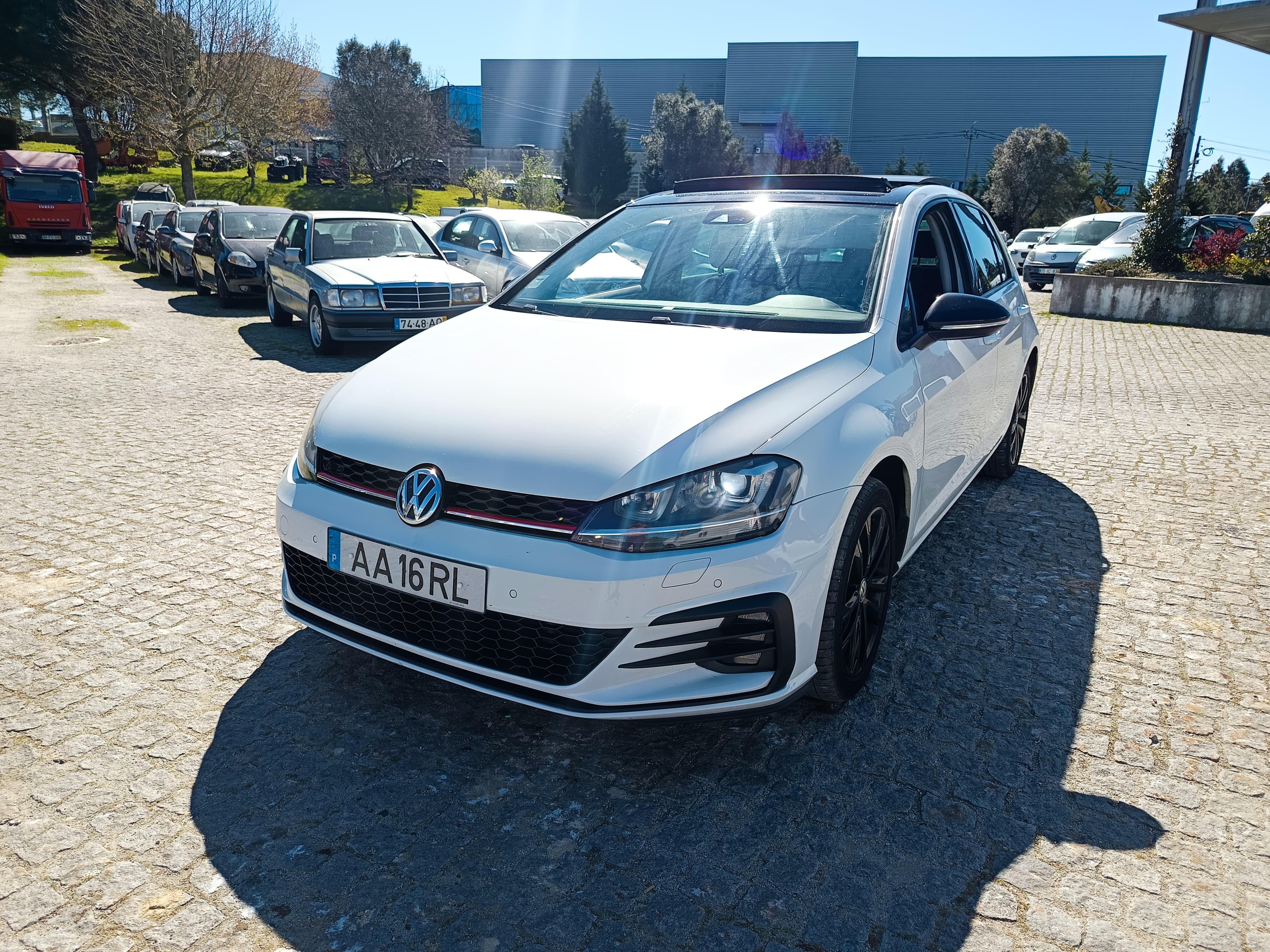 Volkswagen Golf · Ano 2016 — imagem 1