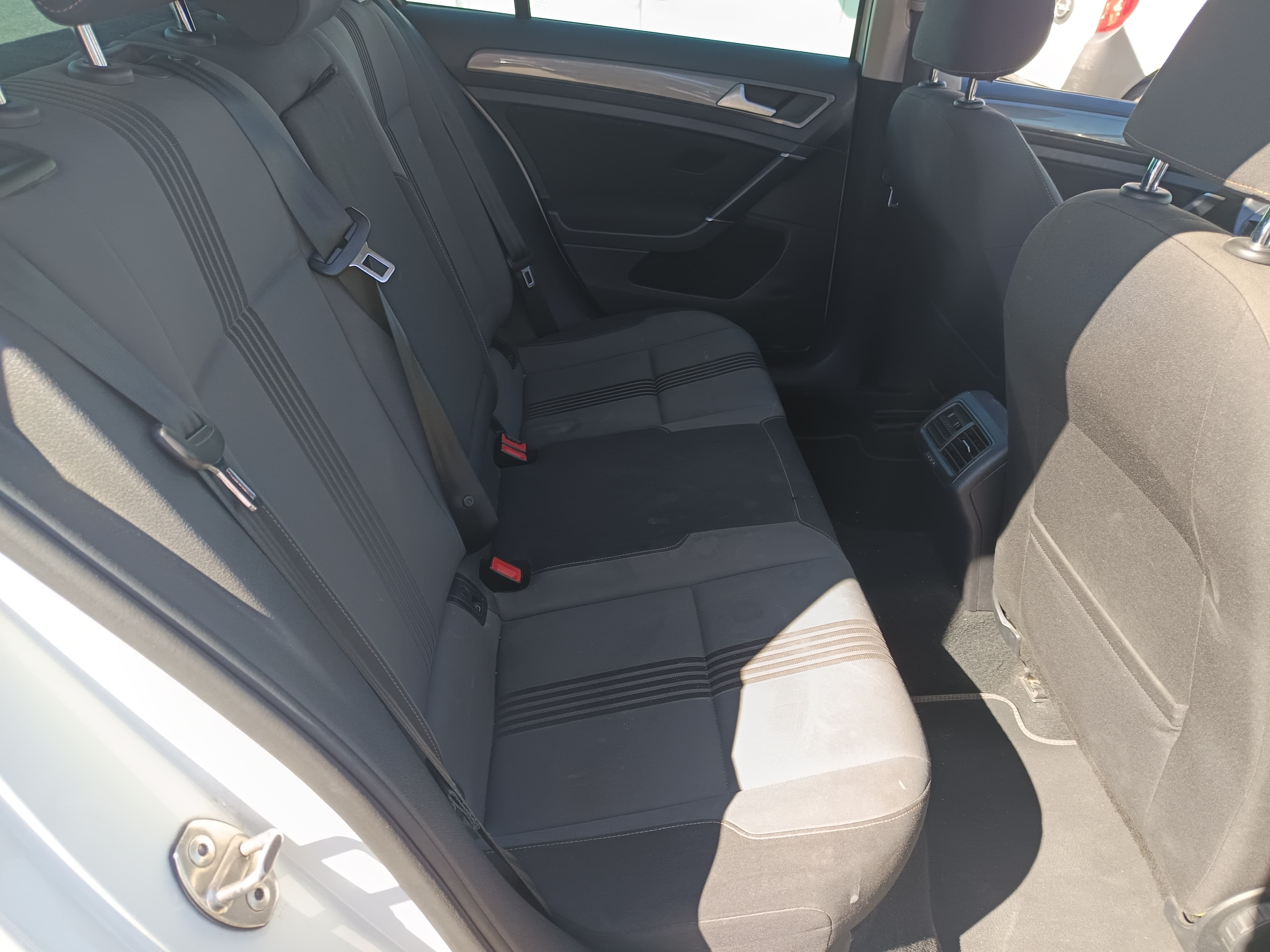 Volkswagen Golf · Ano 2016 — imagem 21