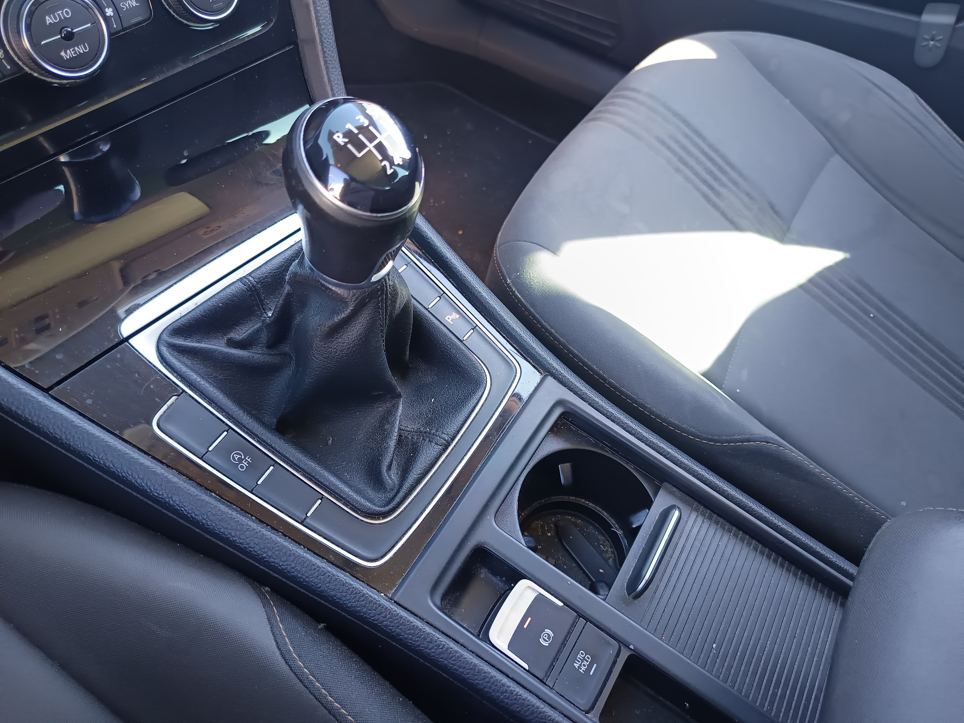 Volkswagen Golf · Ano 2016 — imagem 37