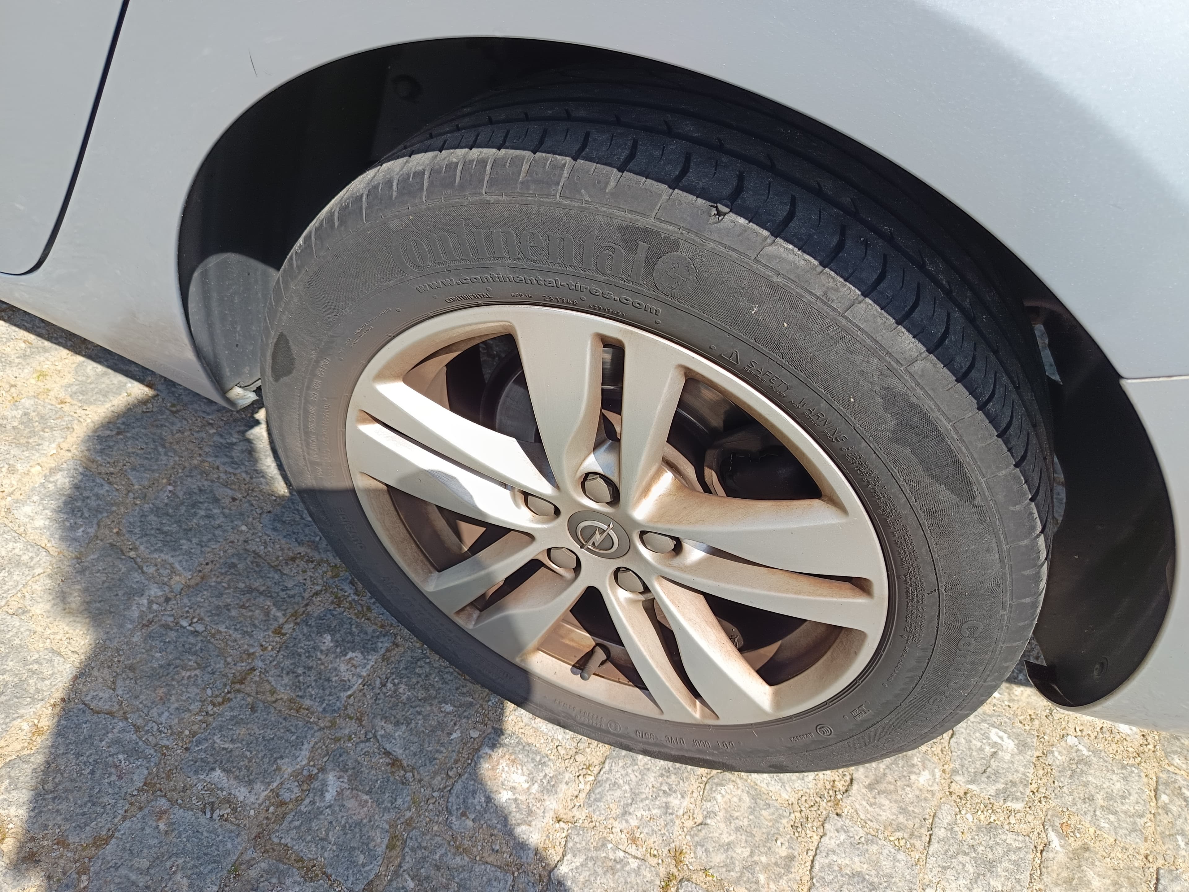 Opel Astra · Ano 2016 — imagem 17