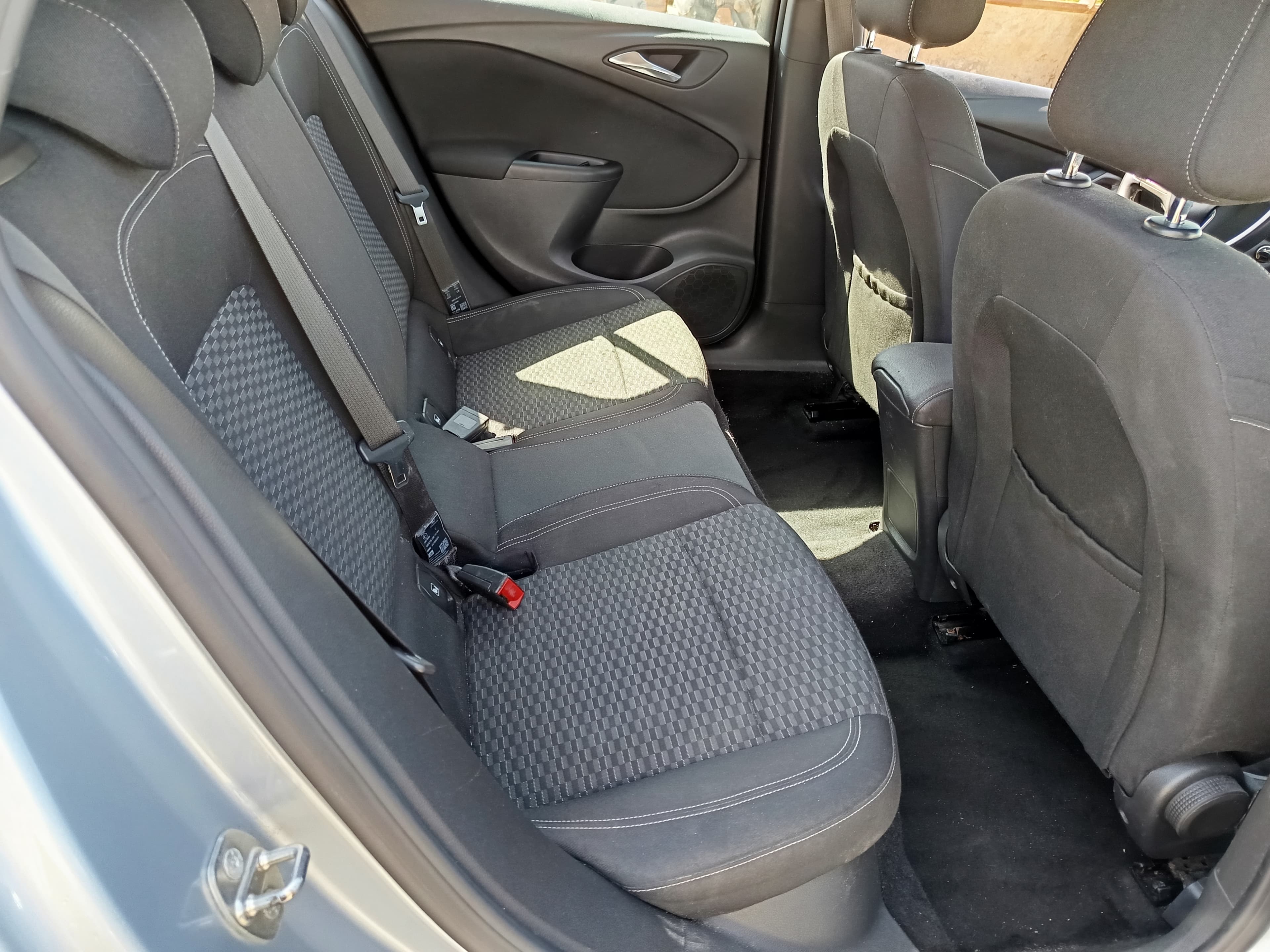 Opel Astra · Ano 2016 — imagem 23