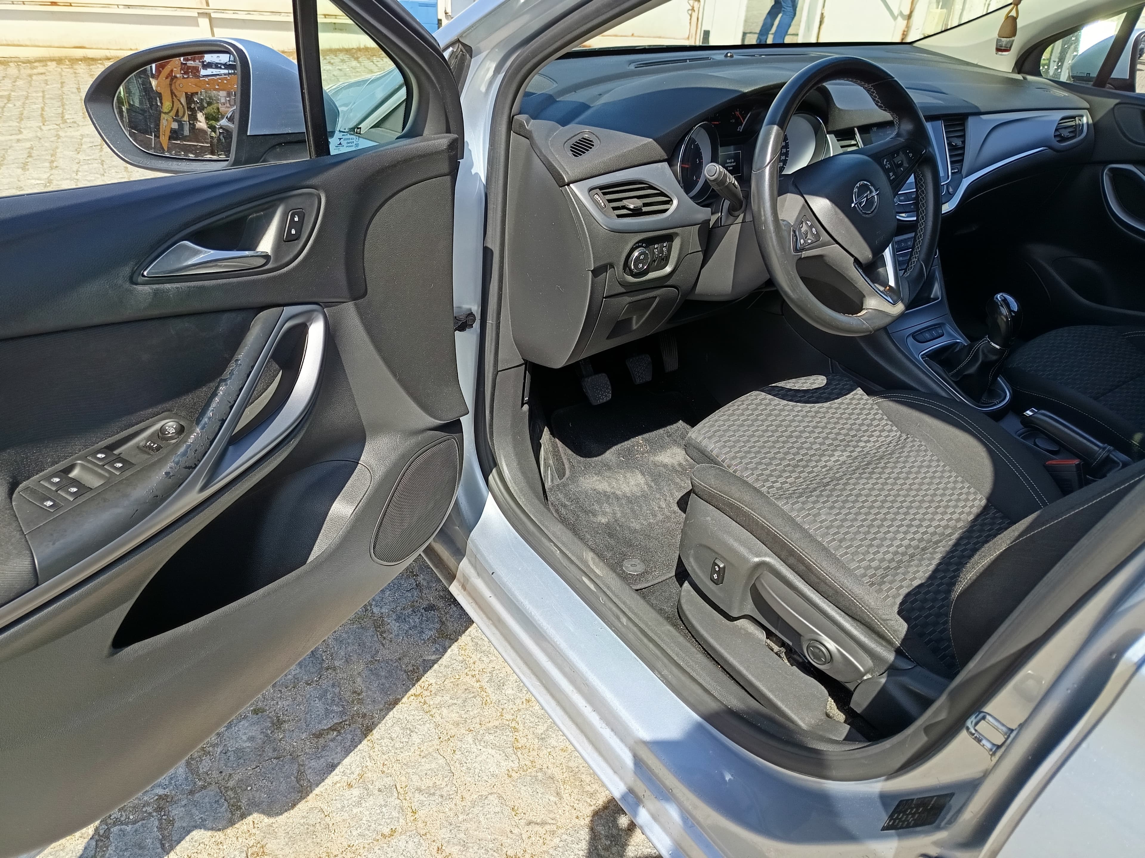 Opel Astra · Ano 2016 — imagem 30