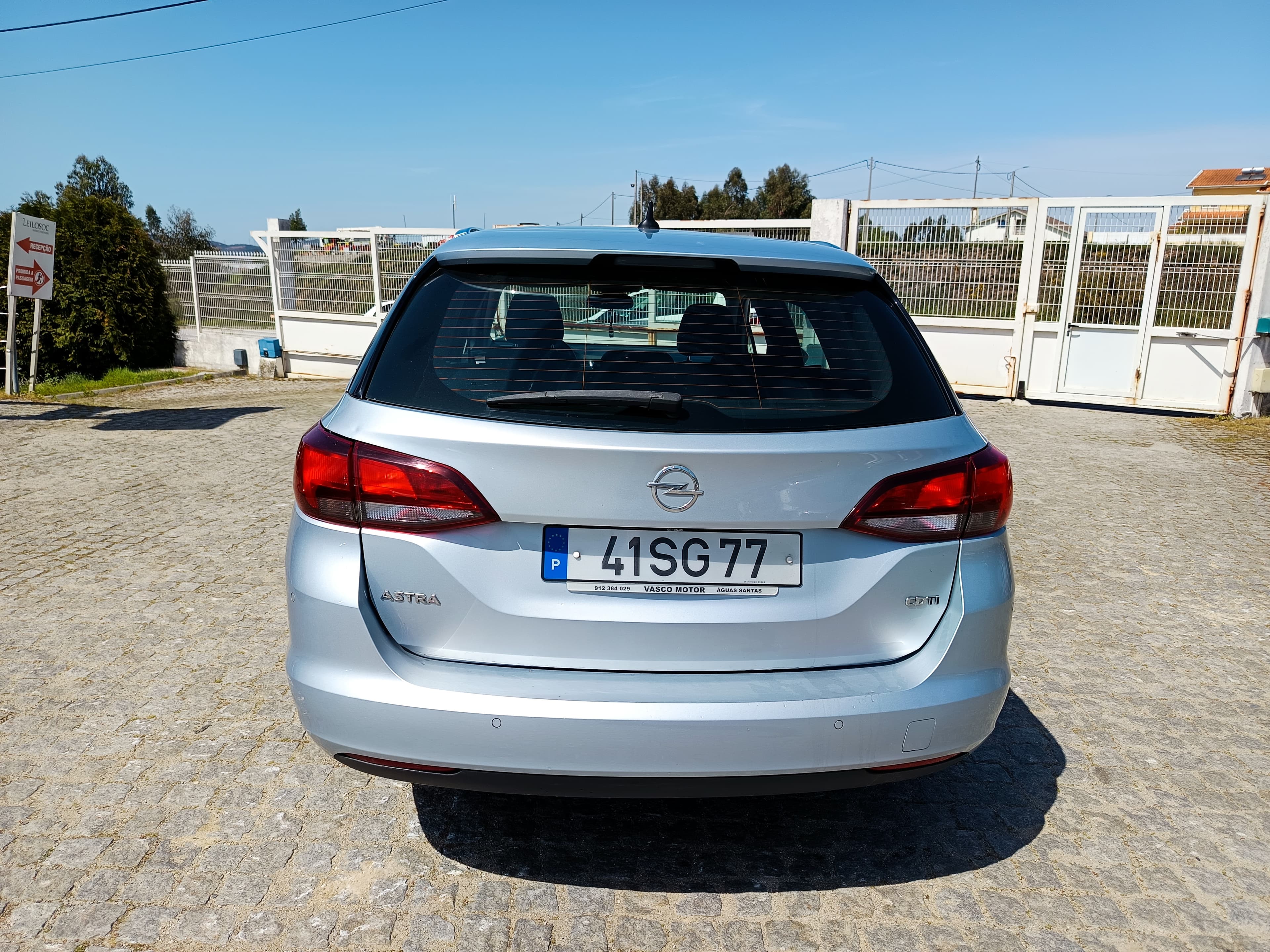 Opel Astra · Ano 2016 — imagem 5