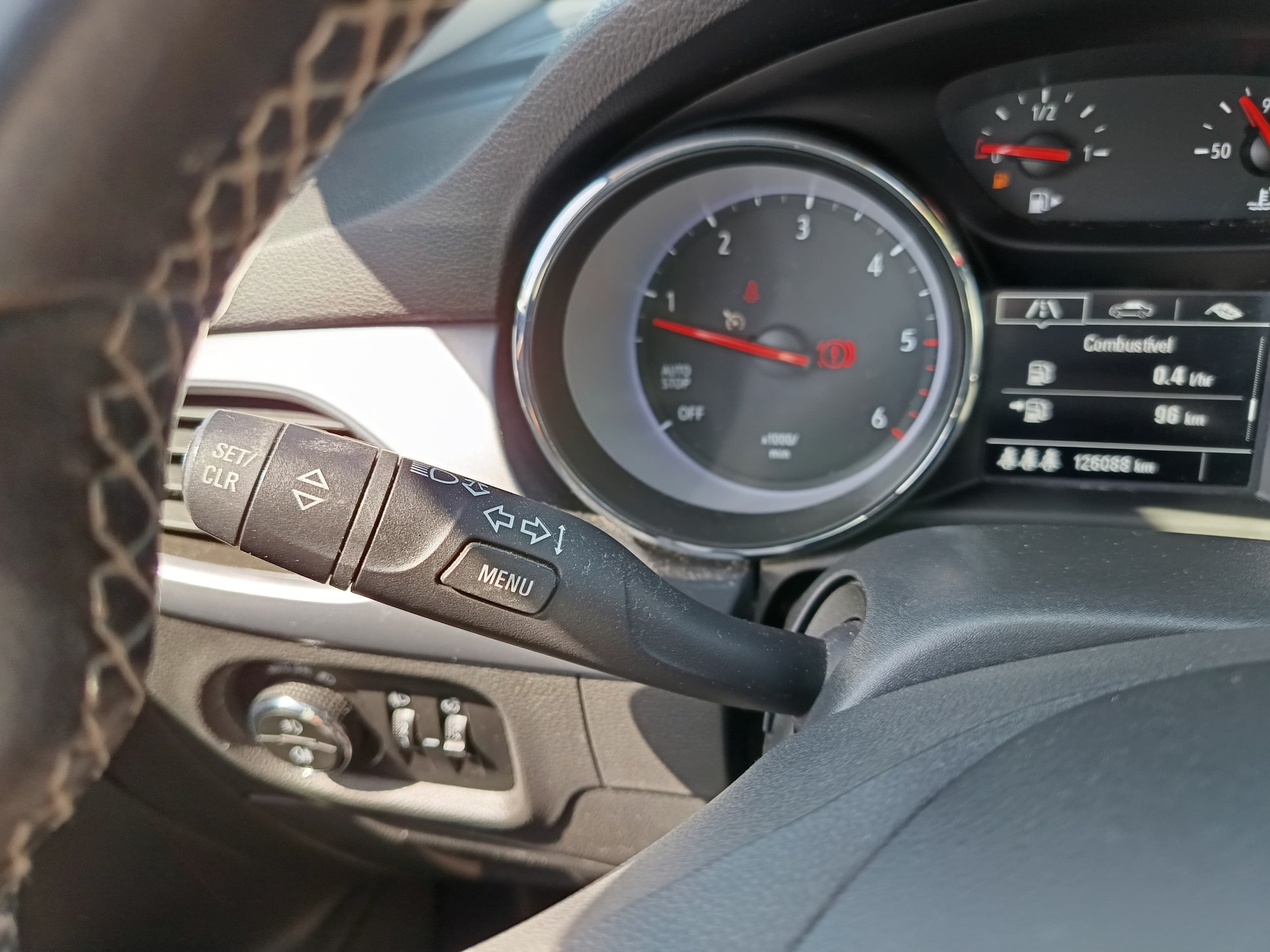 Opel Astra · Ano 2016 — imagem 44