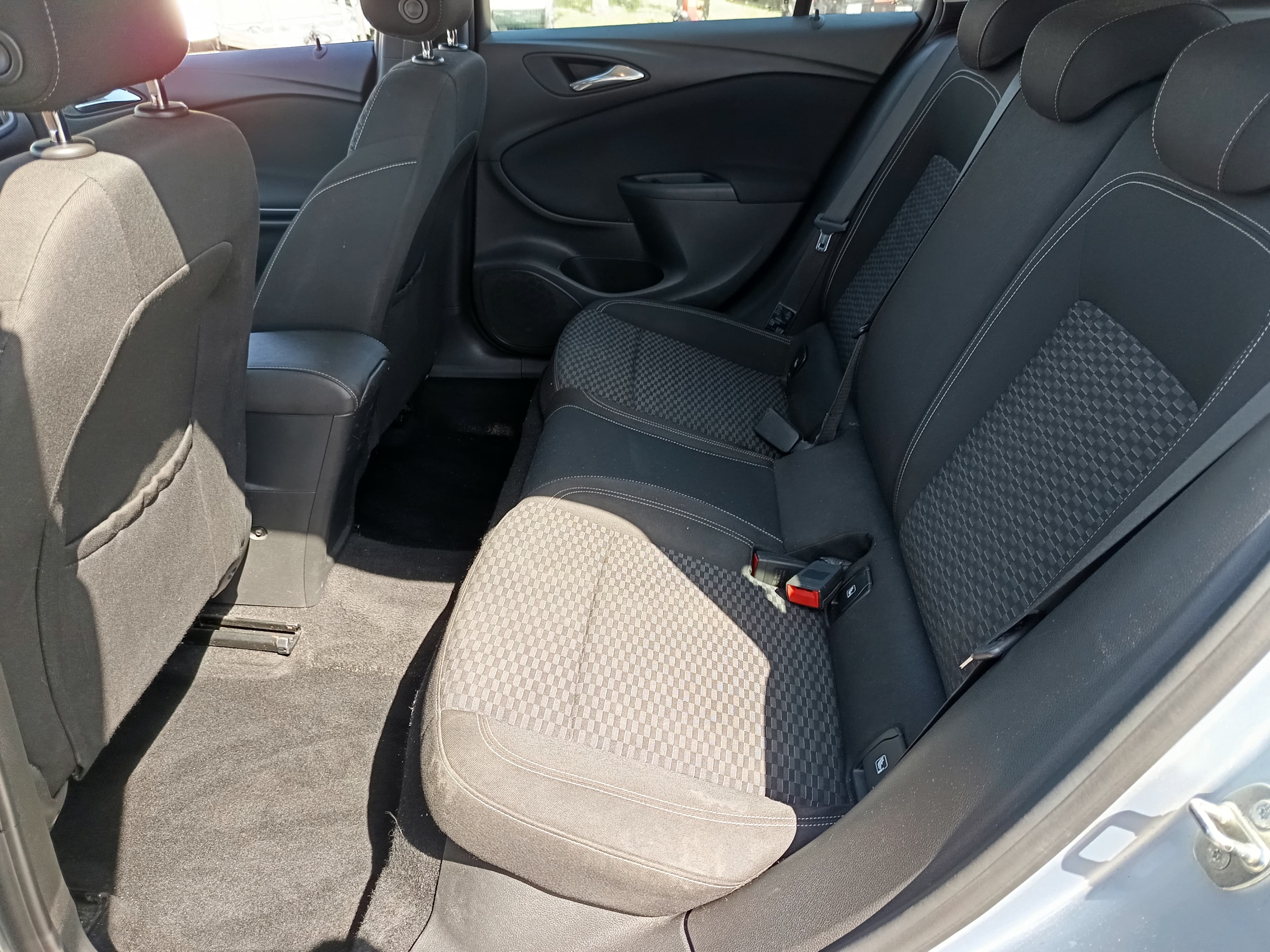 Opel Astra · Ano 2016 — imagem 29