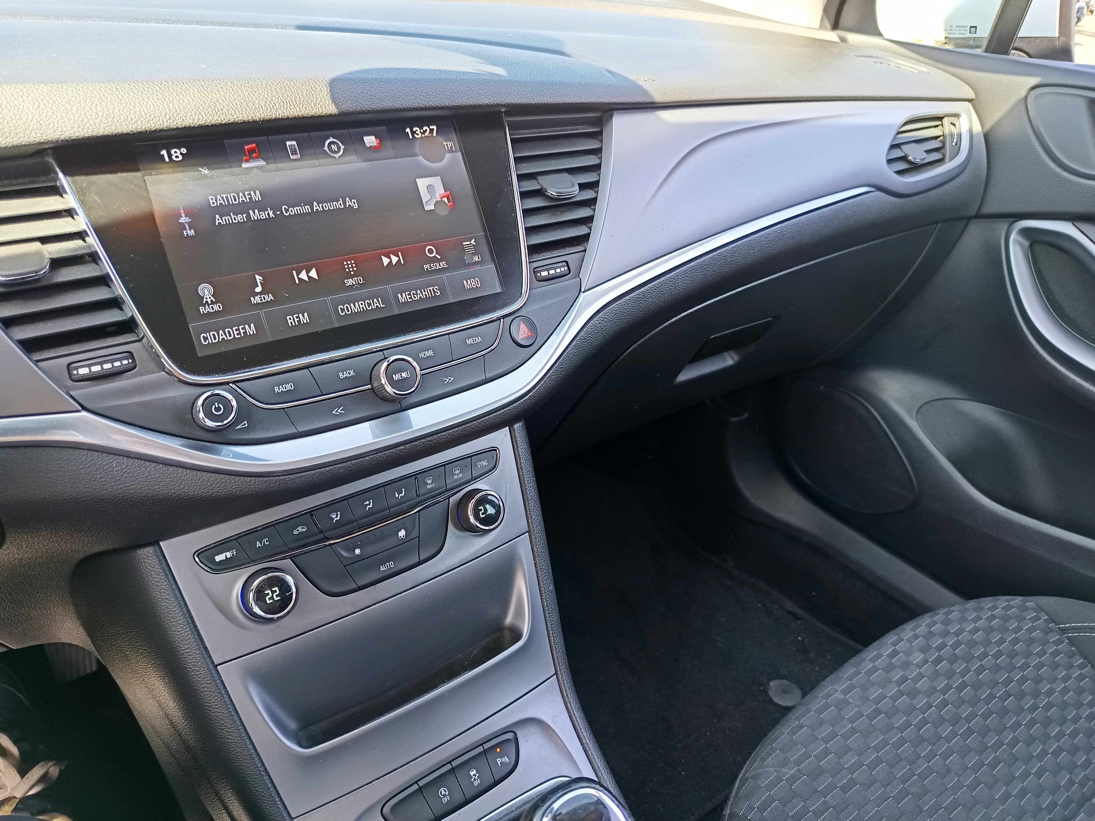 Opel Astra · Ano 2016 — imagem 36