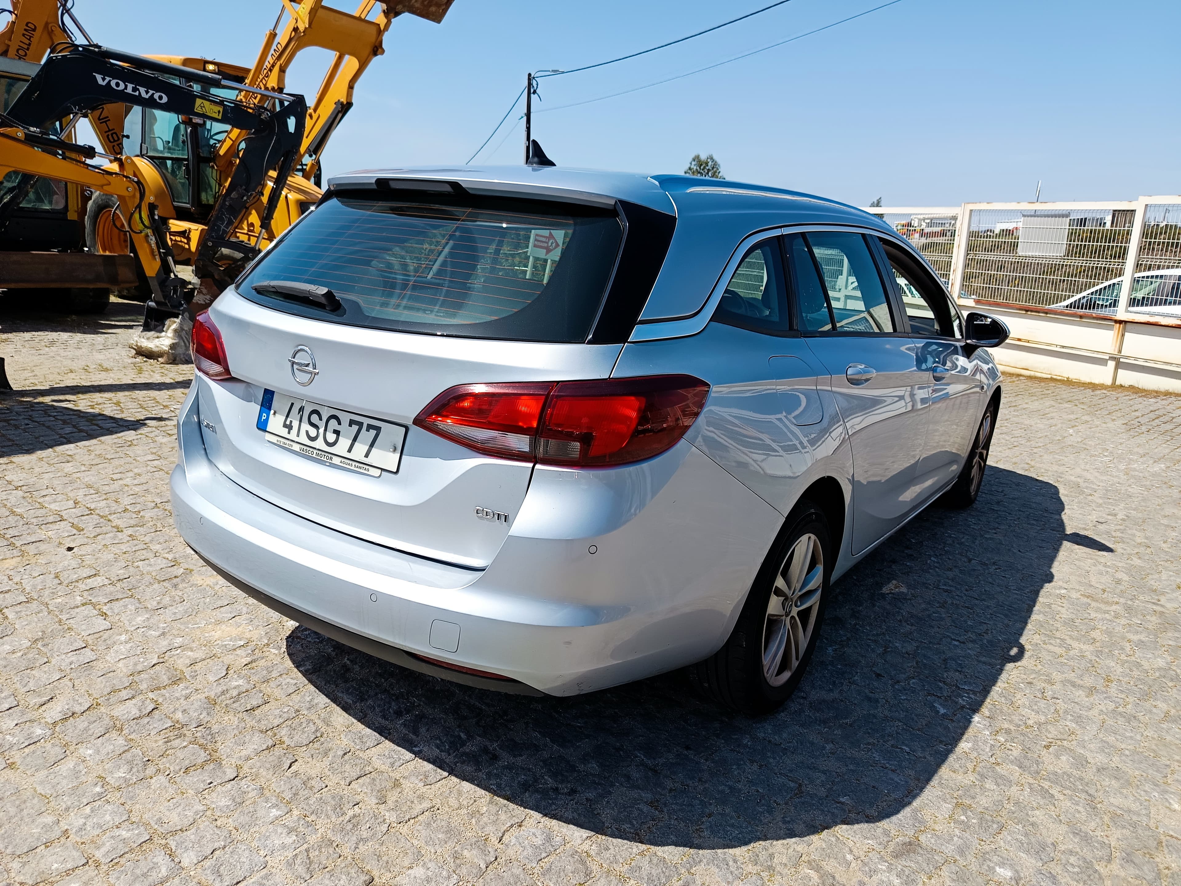 Opel Astra · Ano 2016 — imagem 4
