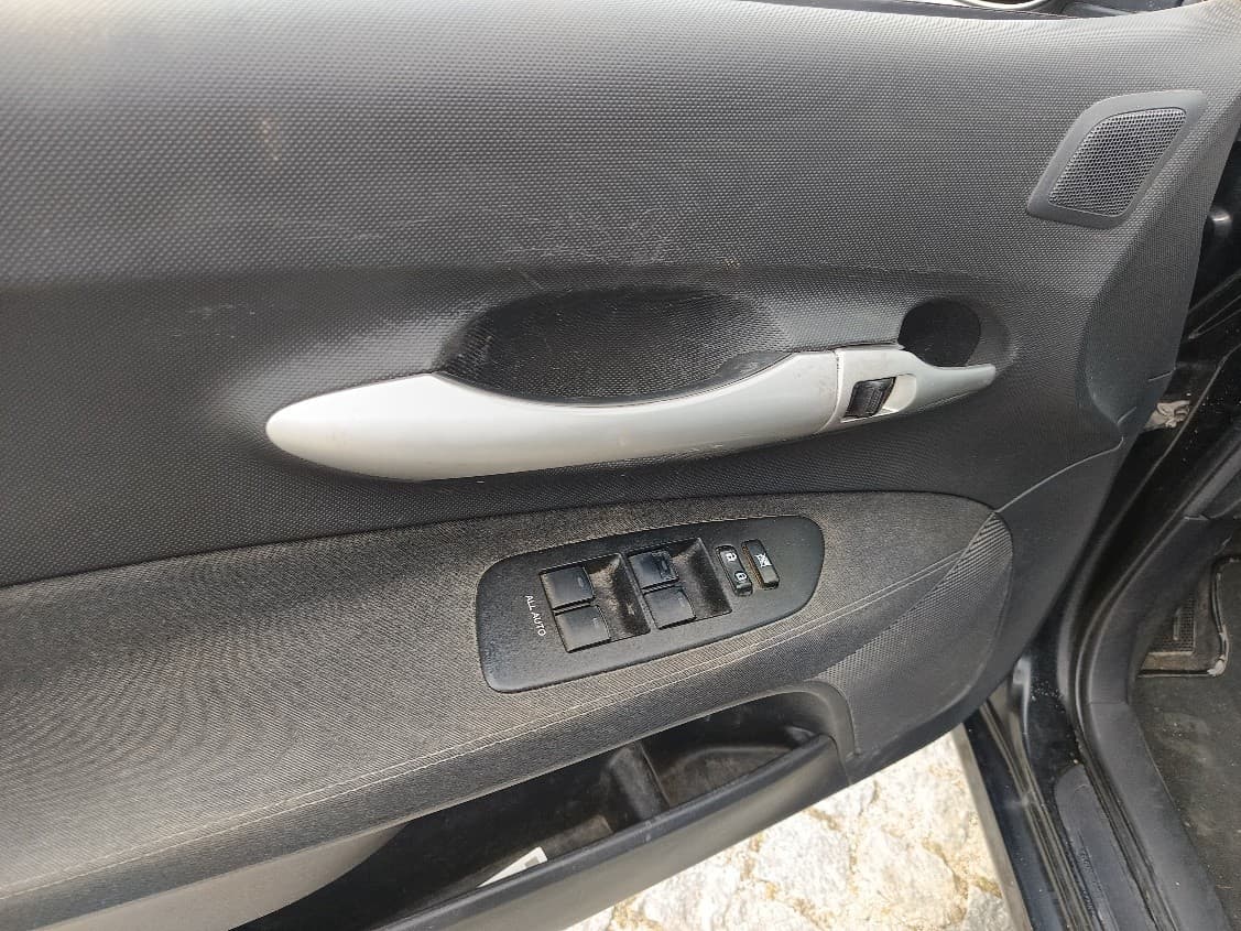 Toyota Auris · Ano 2011 — imagem 18
