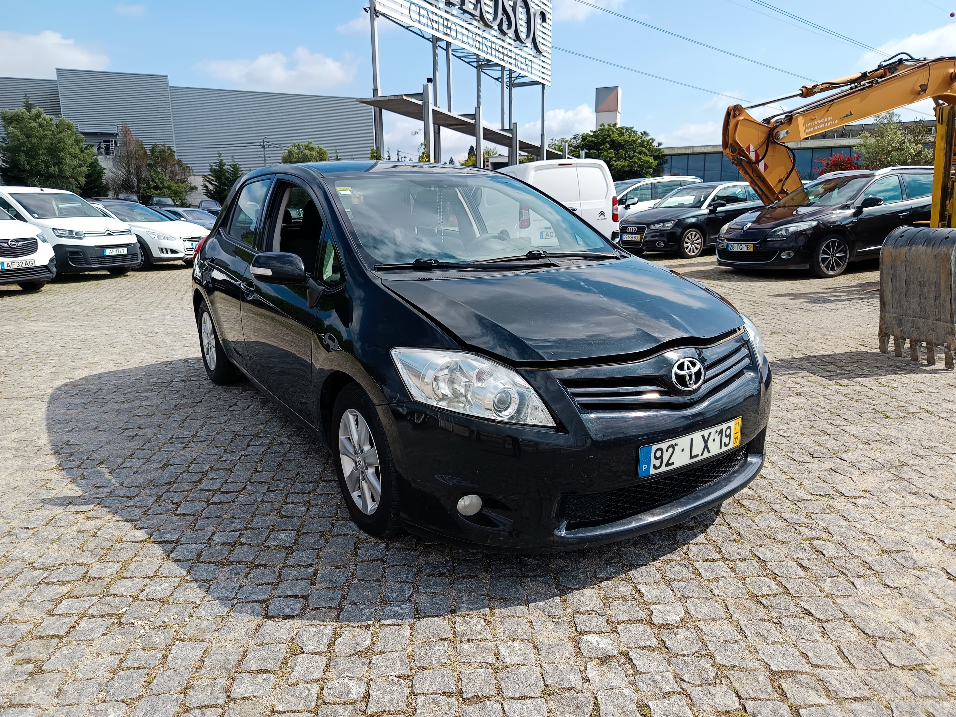 Toyota Auris · Ano 2011 — imagem 3