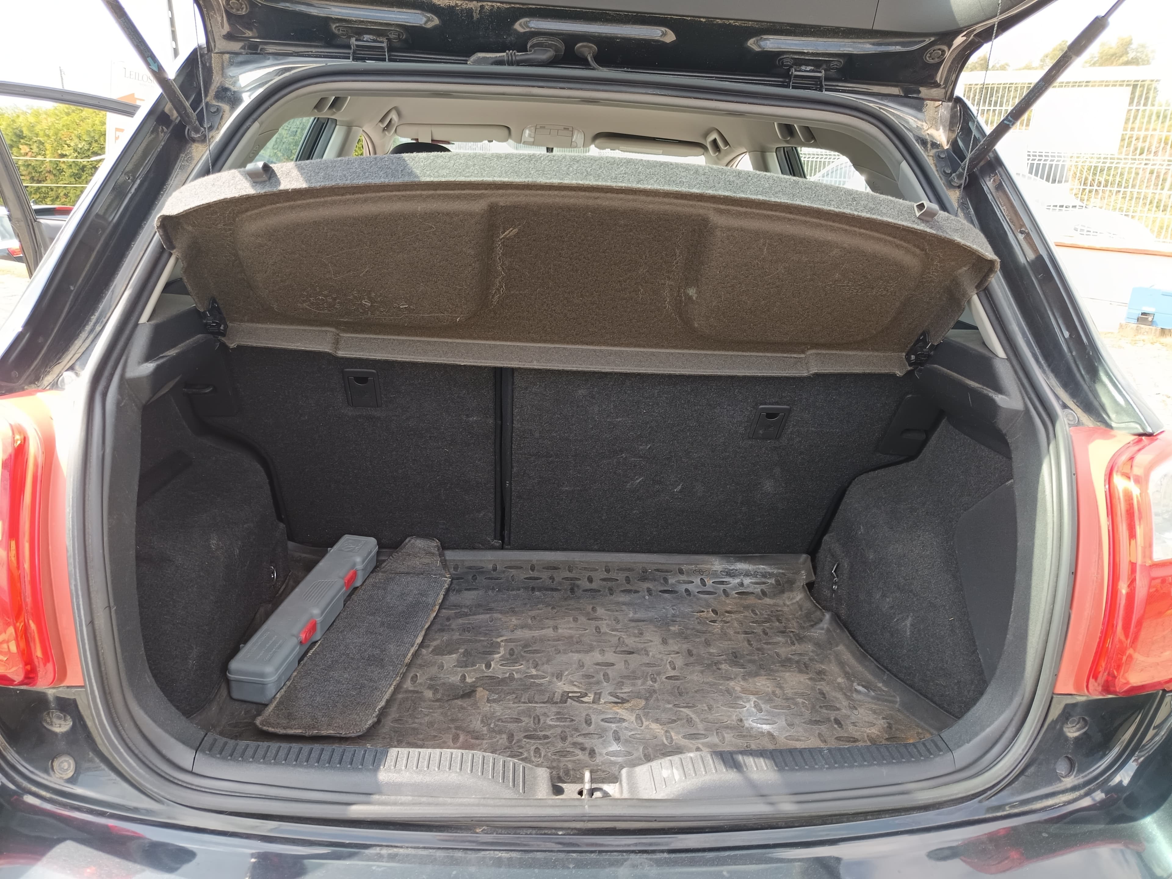 Toyota Auris · Ano 2011 — imagem 41