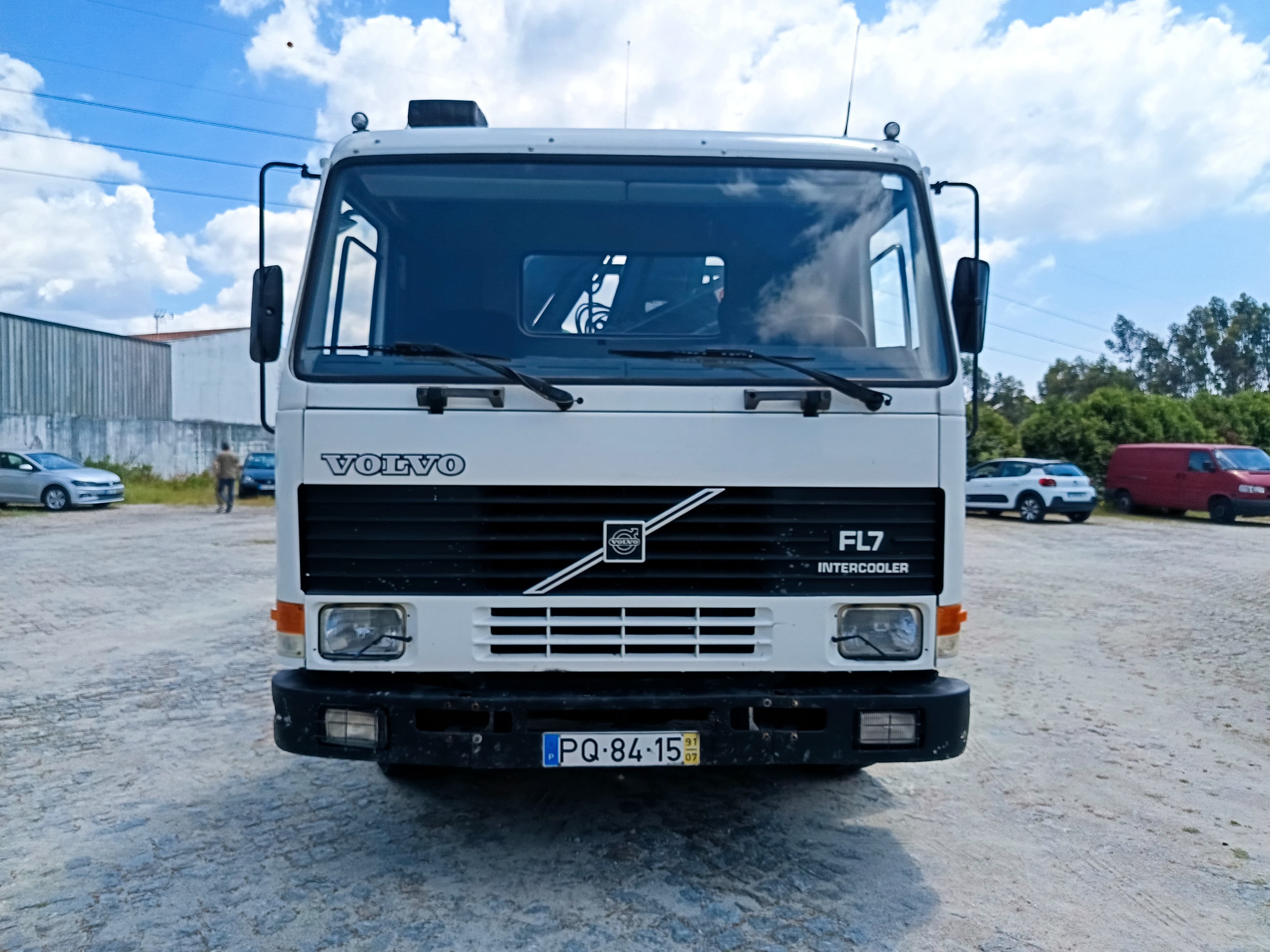Volvo FL7 · Ano 1991 · Grua Hiab — imagem 2