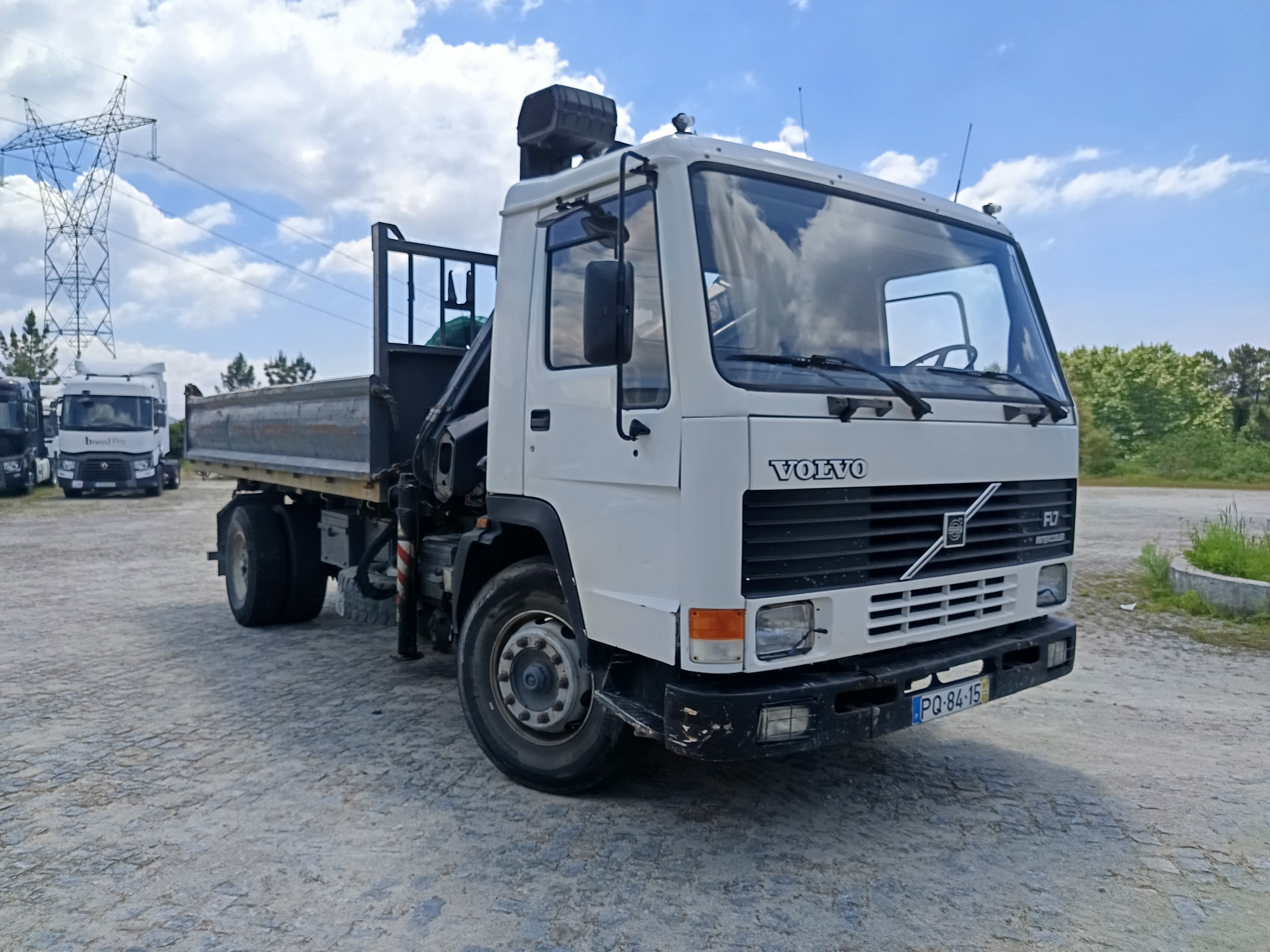 Volvo FL7 · Ano 1991 · Grua Hiab — imagem 3