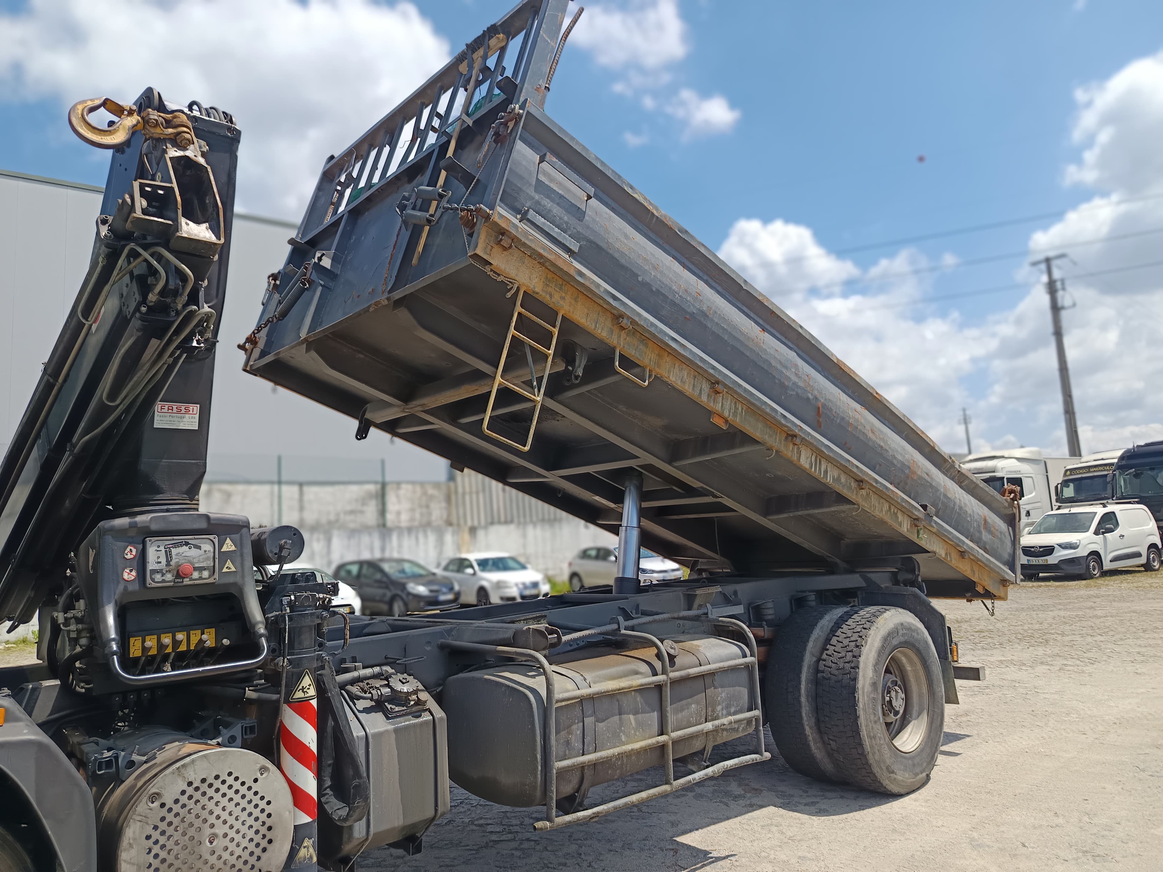 Volvo FL7 · Ano 1991 · Grua Hiab — imagem 20