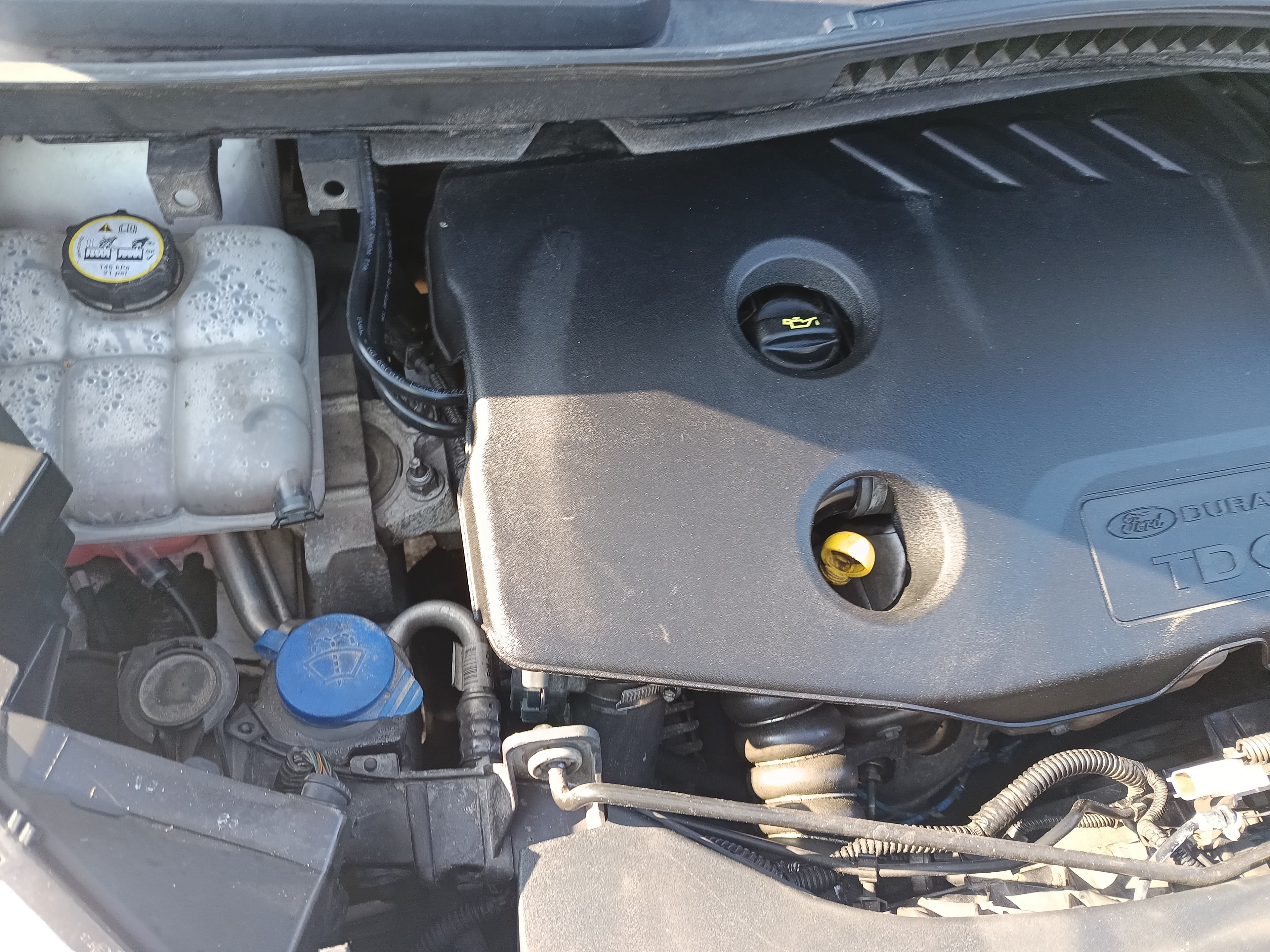 Ford Transit Connect · Ano 2014 — imagem 18