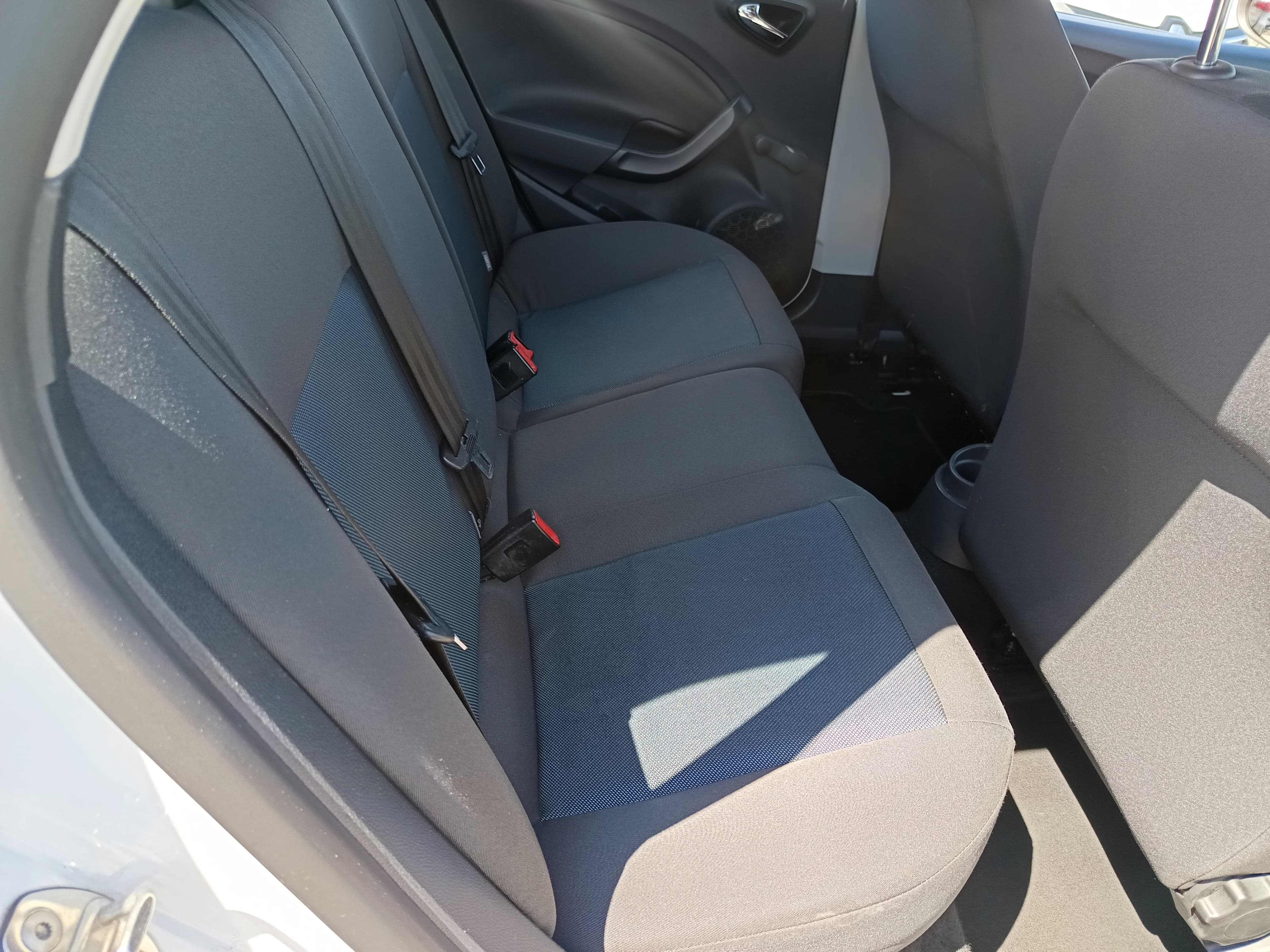 Seat Ibiza · Ano 2014 — imagem 26