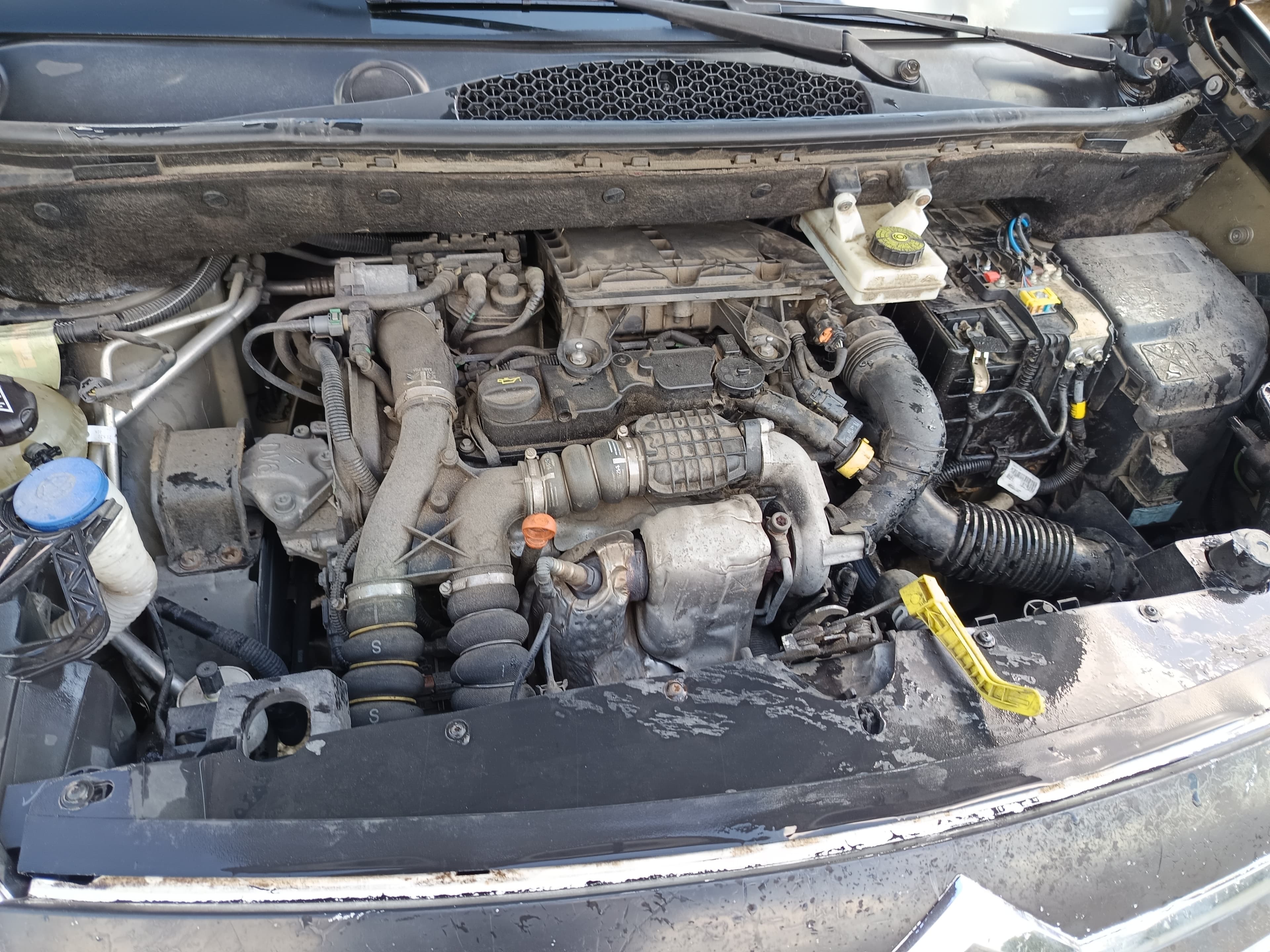 Citroën Berlingo · Ano 2015 — imagem 19