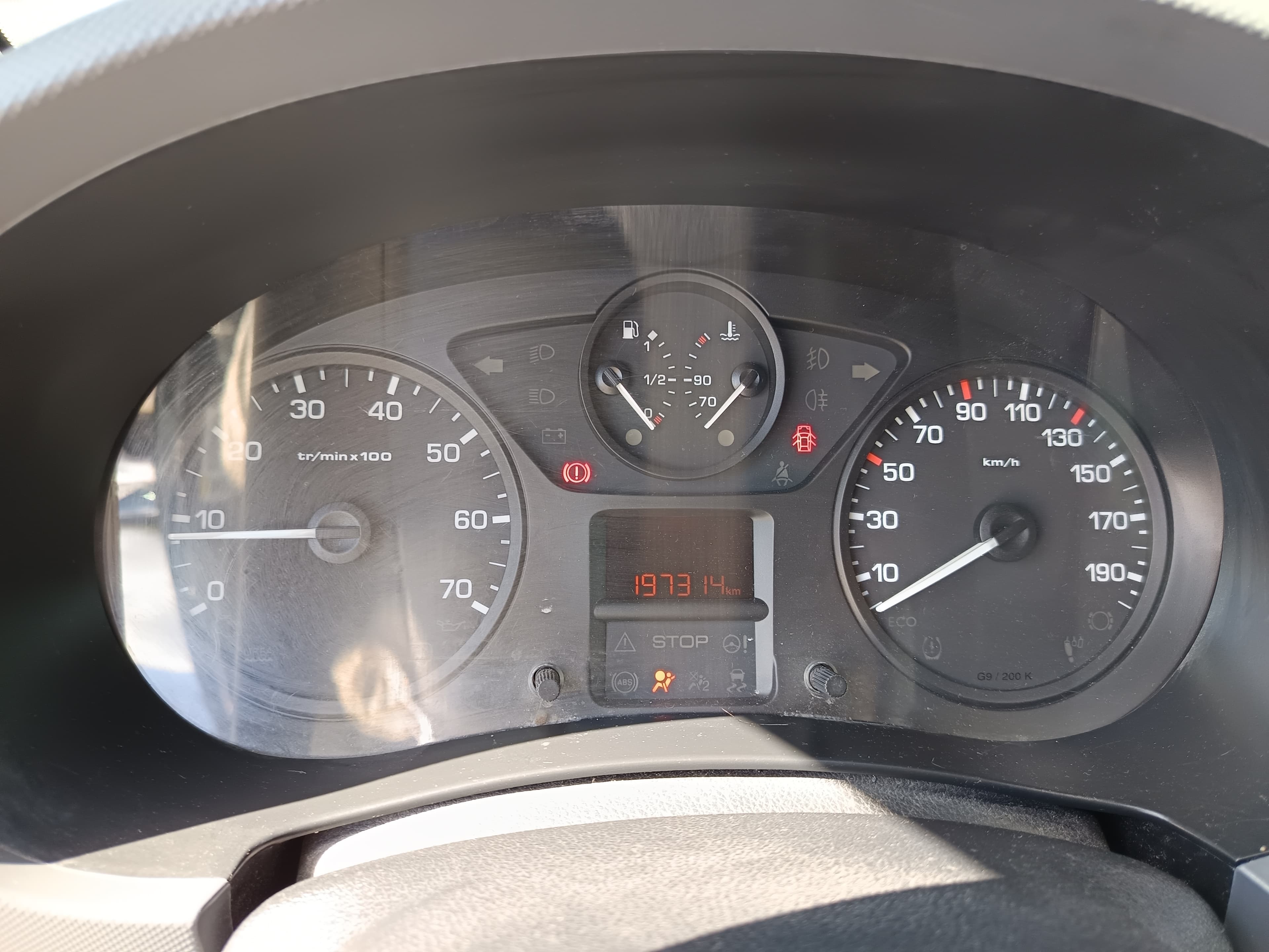 Citroën Berlingo · Ano 2015 — imagem 38