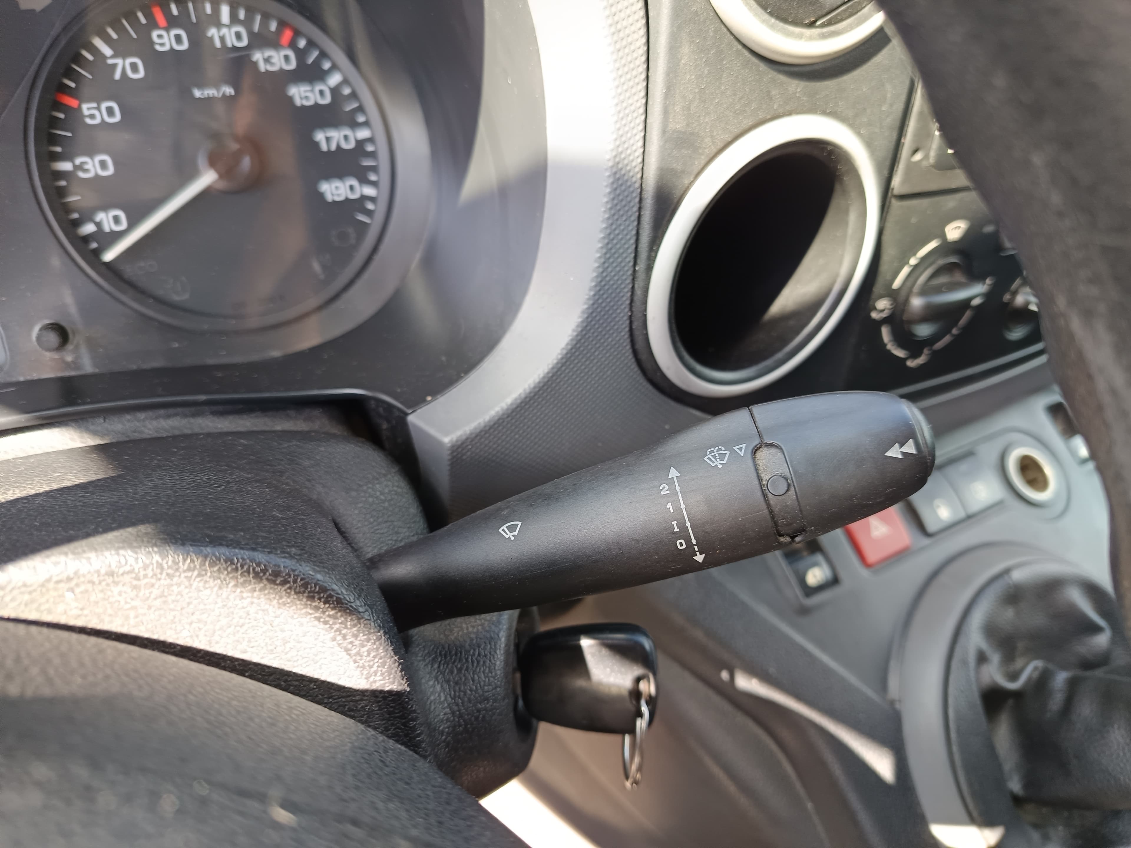Citroën Berlingo · Ano 2015 — imagem 39