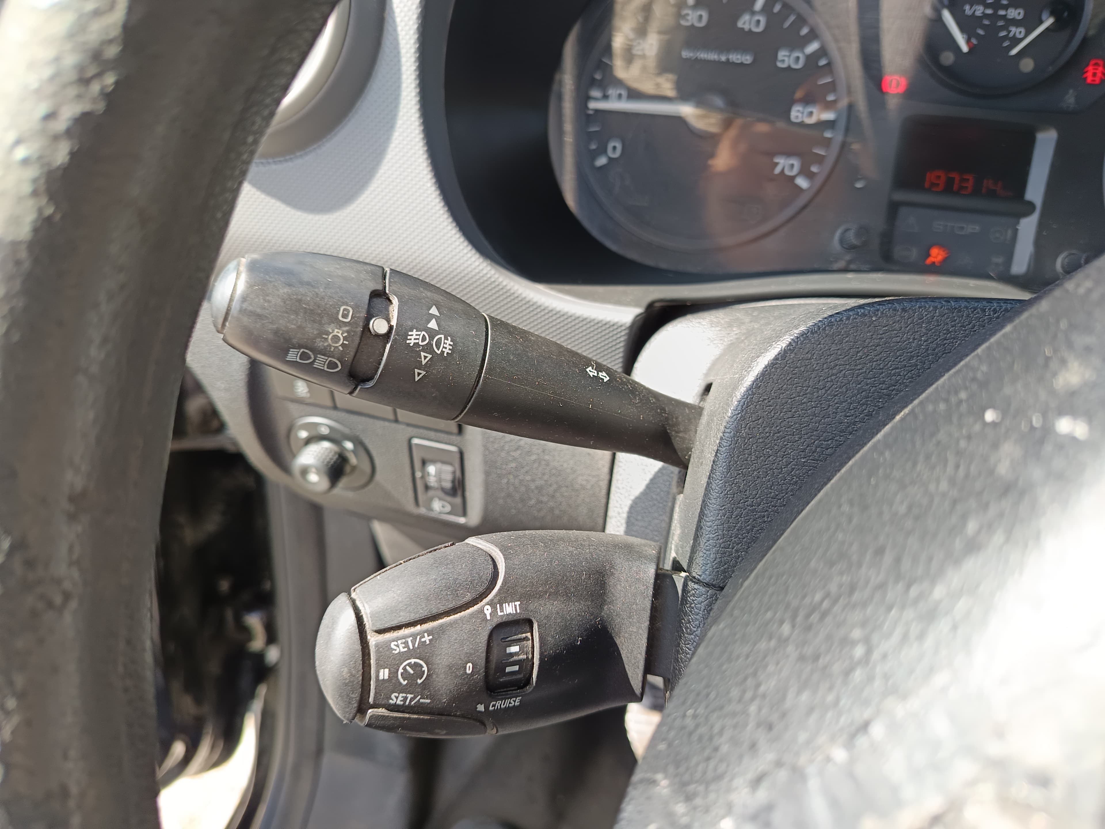 Citroën Berlingo · Ano 2015 — imagem 40