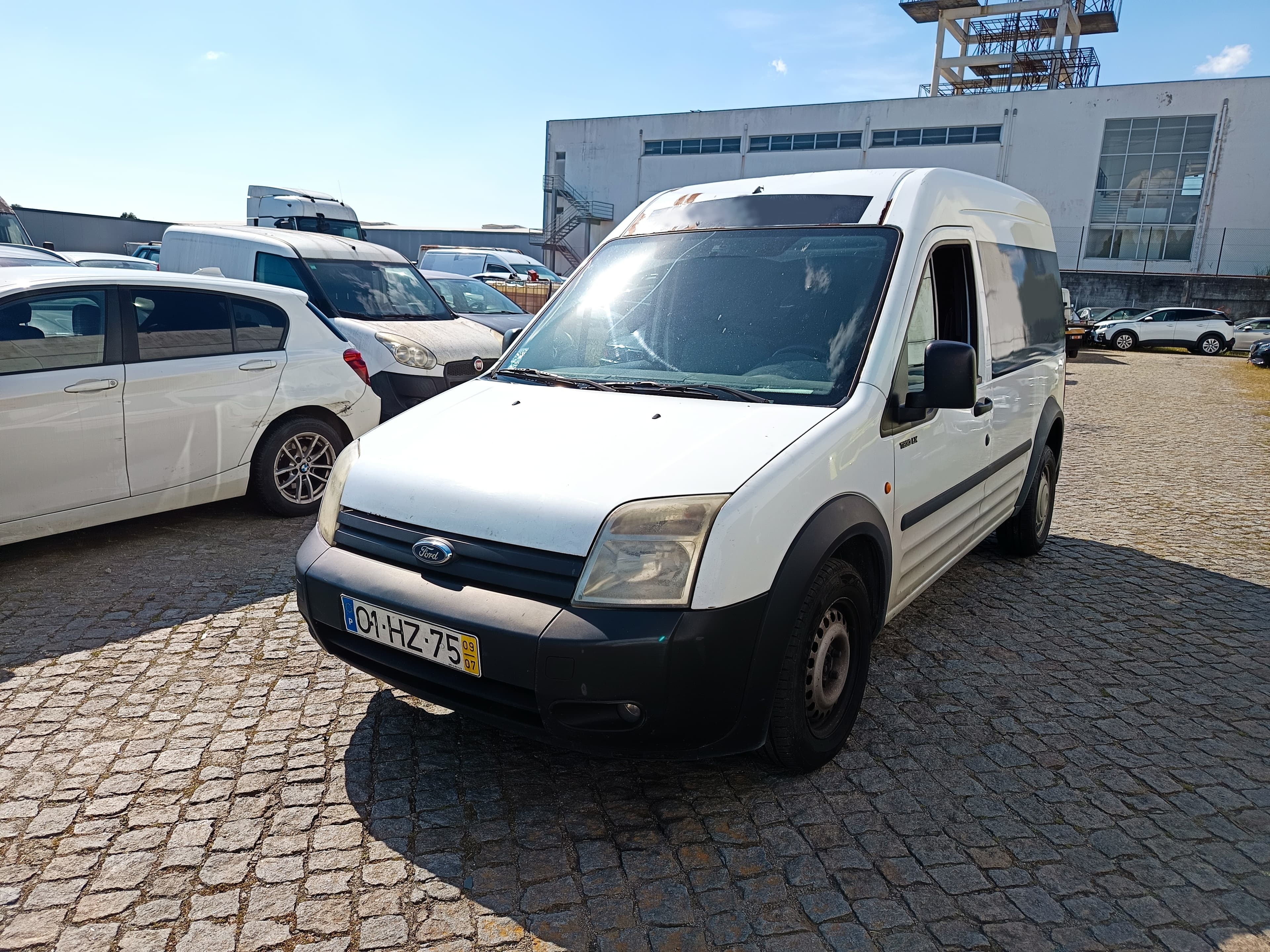 Ford Transit Connect · Ano 2009 — imagem 1