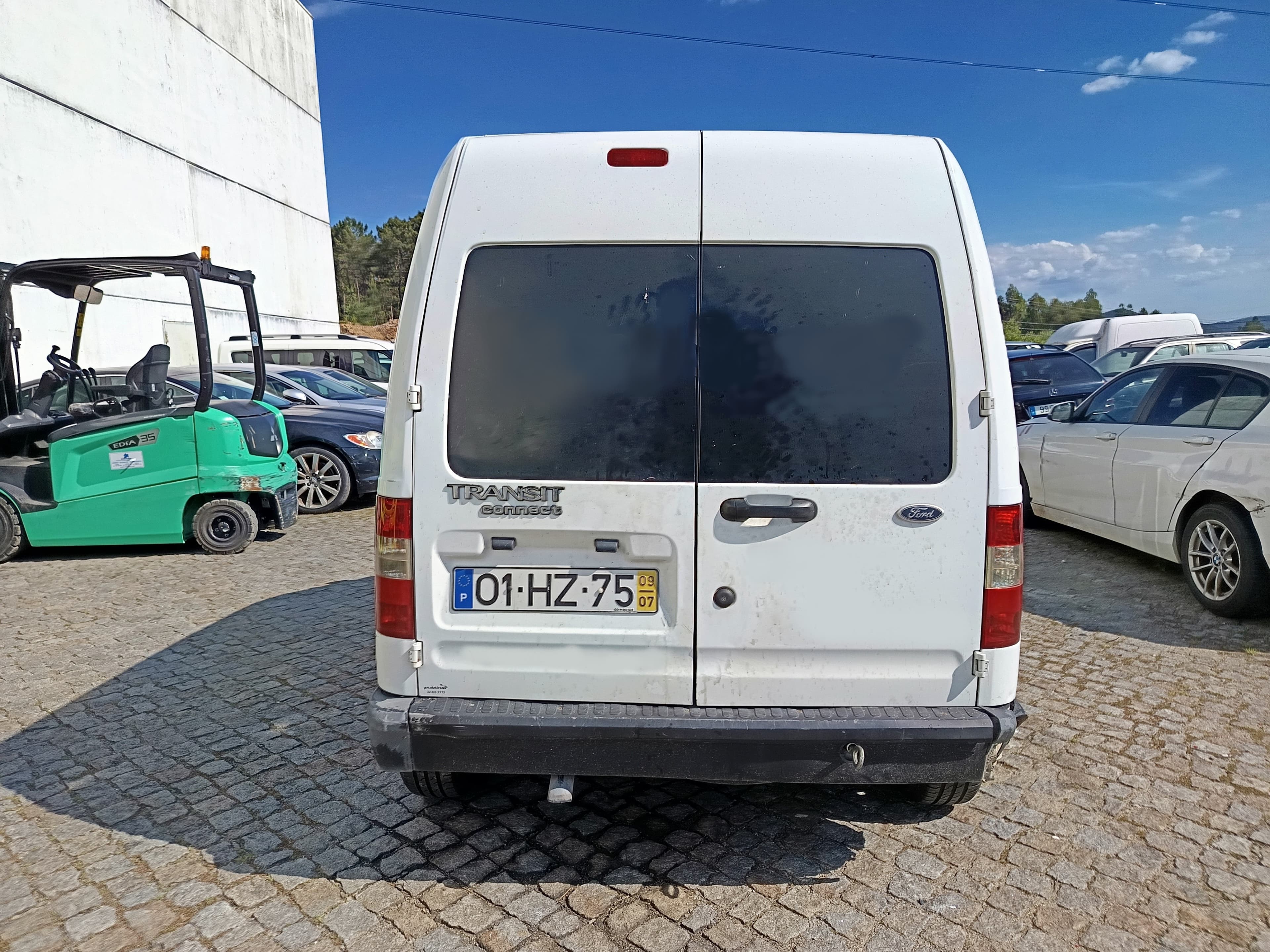 Ford Transit Connect · Ano 2009 — imagem 5