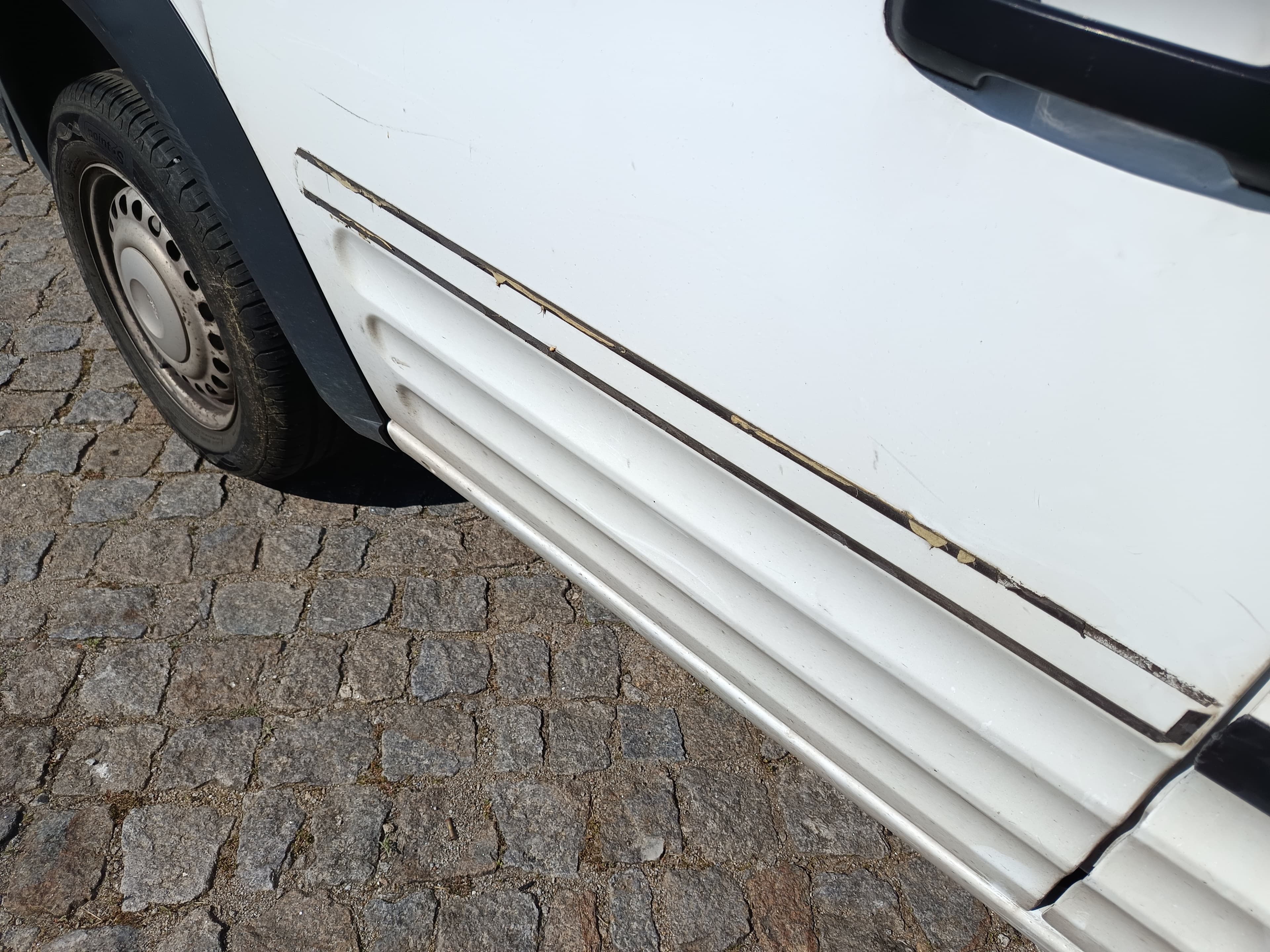 Ford Transit Connect · Ano 2009 — imagem 8