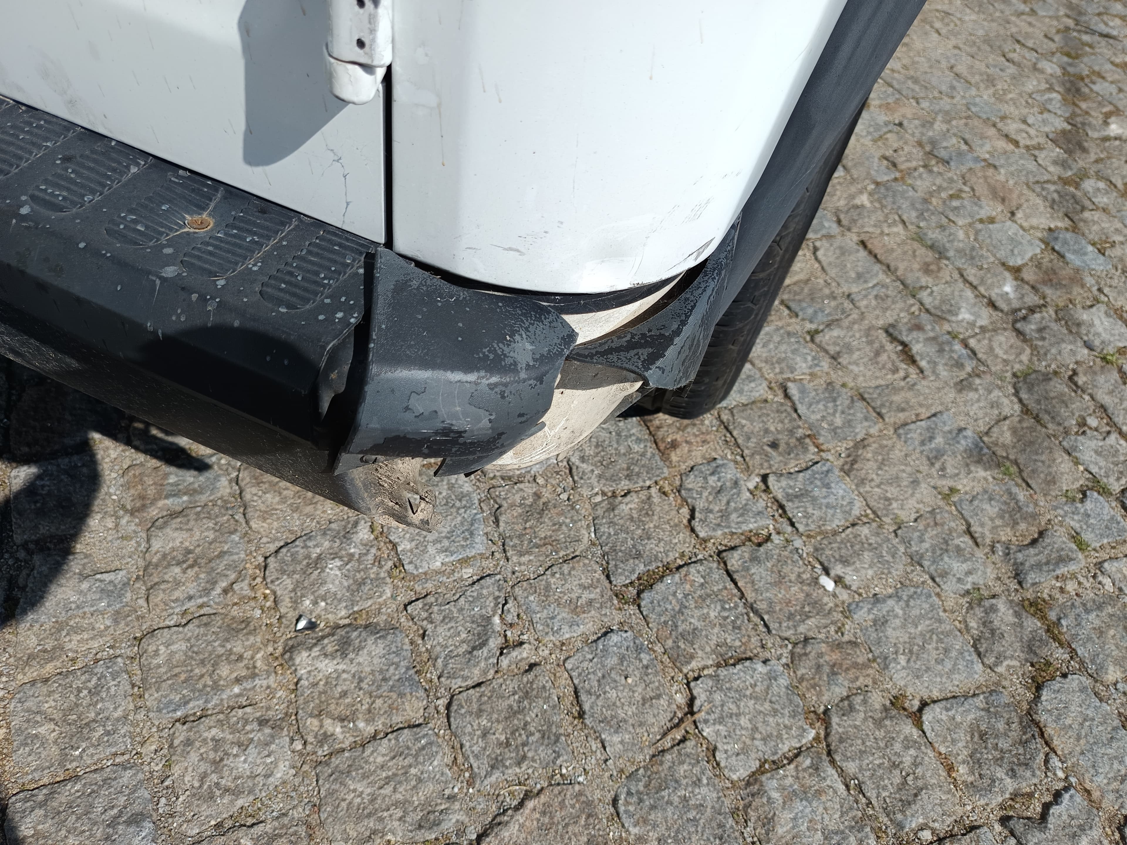 Ford Transit Connect · Ano 2009 — imagem 14