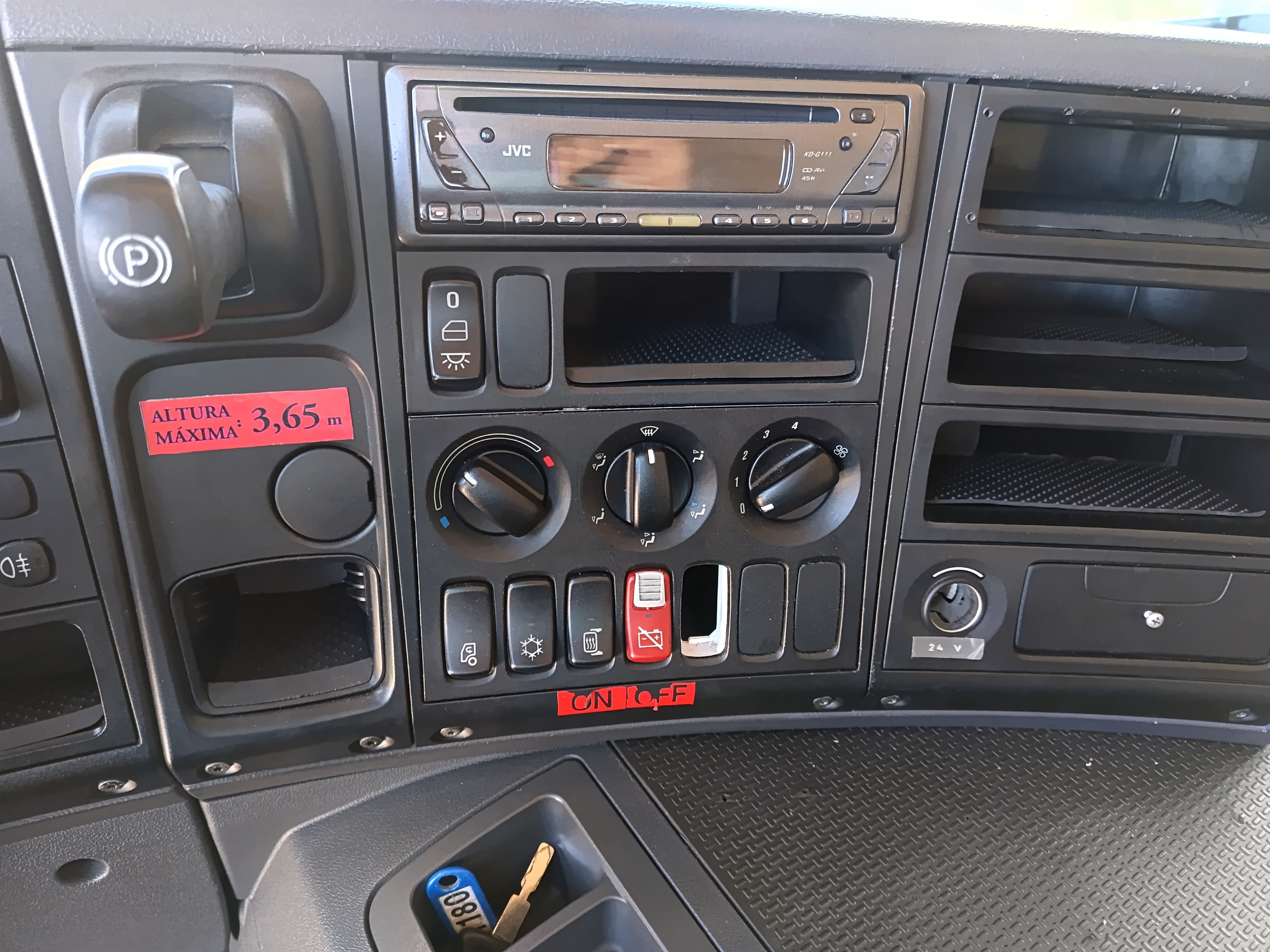 Scania · Ano 2008 — imagem 23
