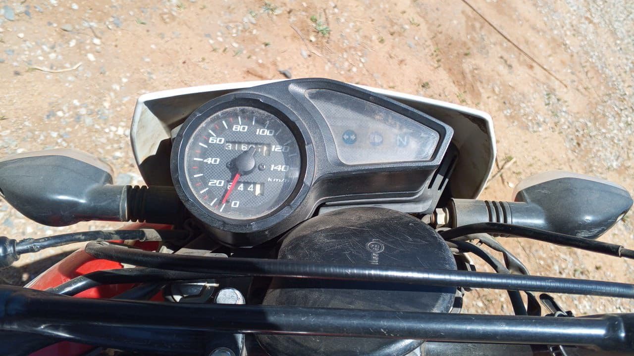 Honda XL — imagen 5
