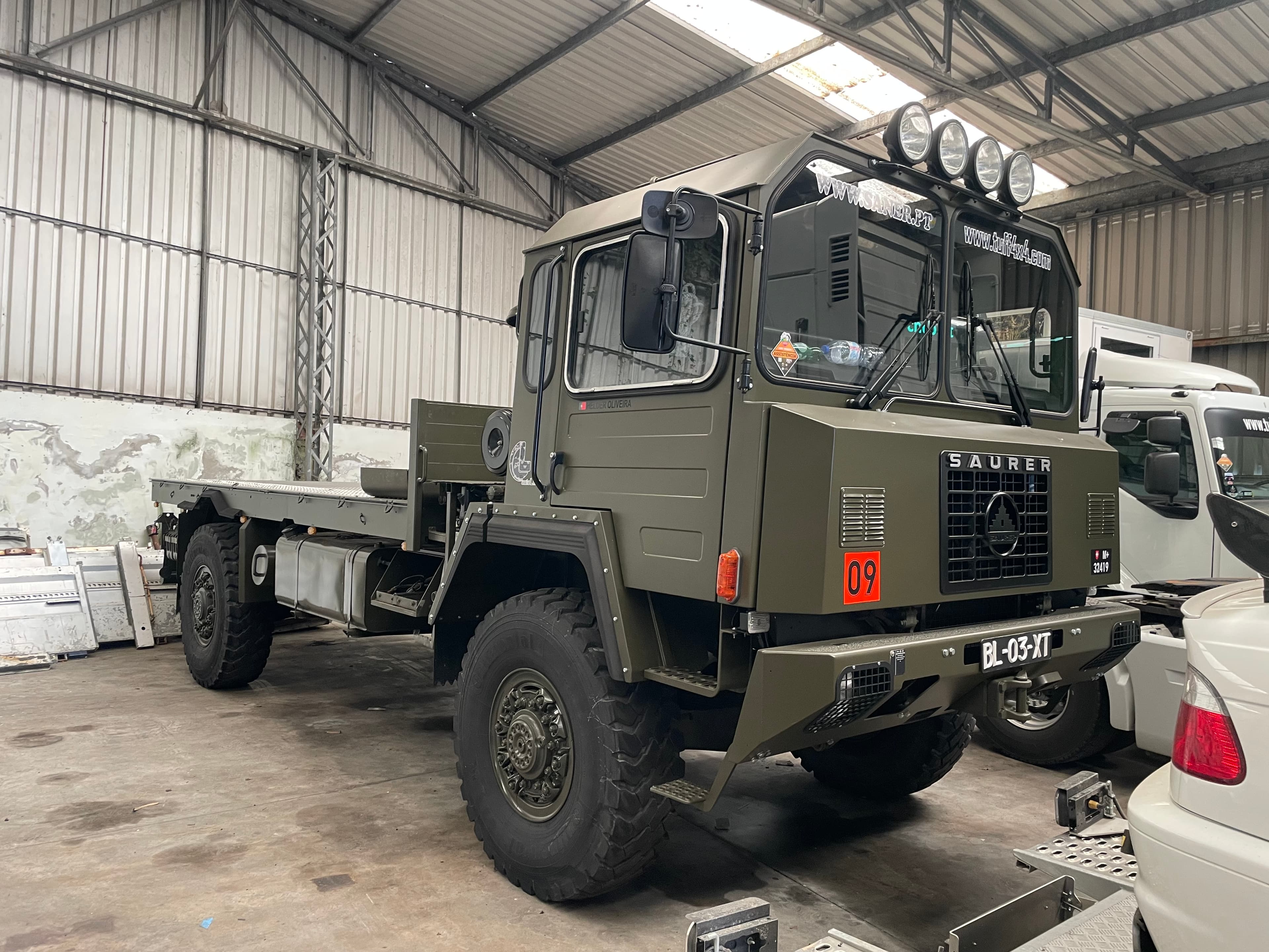 Saurer 6DM · Ano 1984 — imagem 1