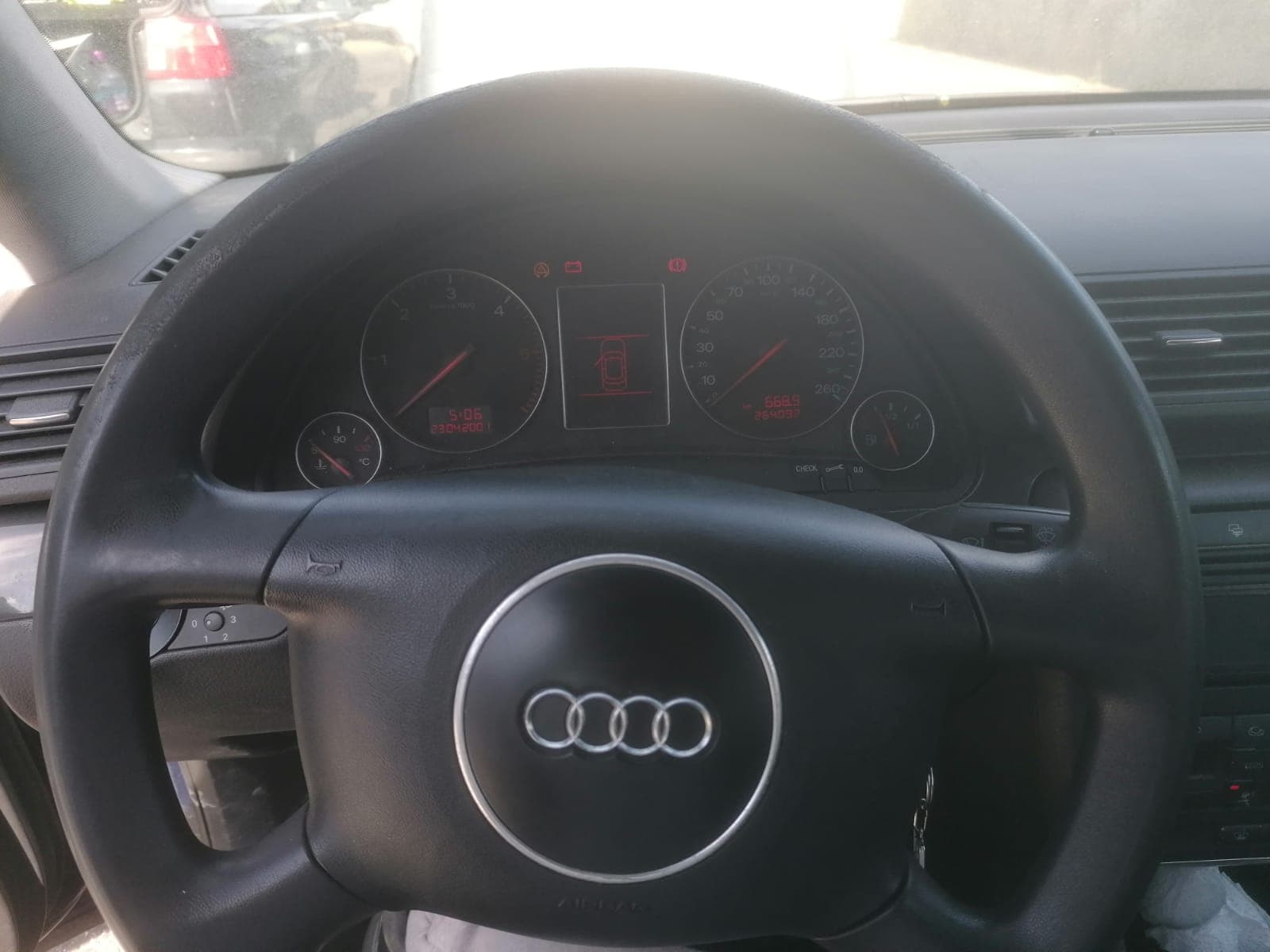 Audi A4 1.9 TDI · Ano 2002 — imagem 10