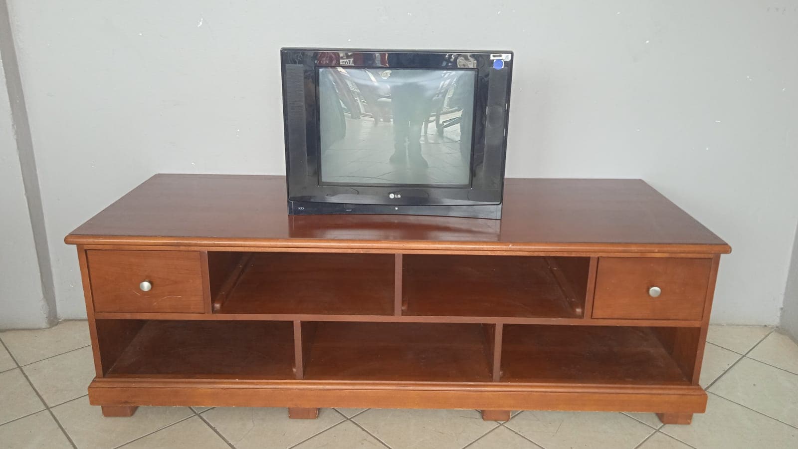 Furniture for home — image 1