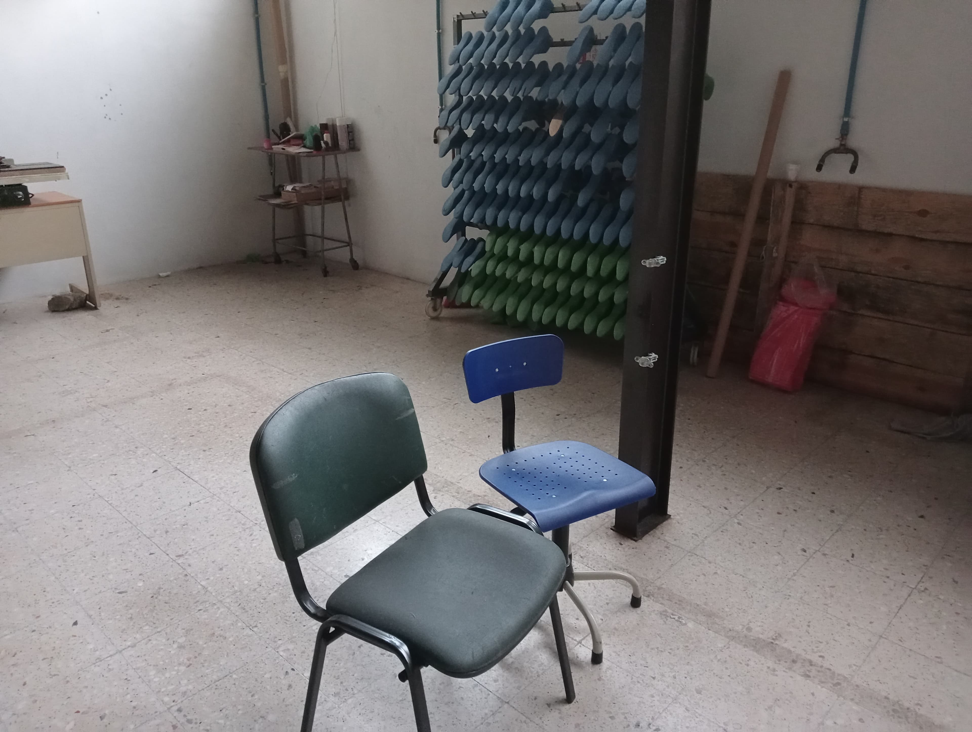 Equipamentos de Escritório · Mobiliário — imagen 28