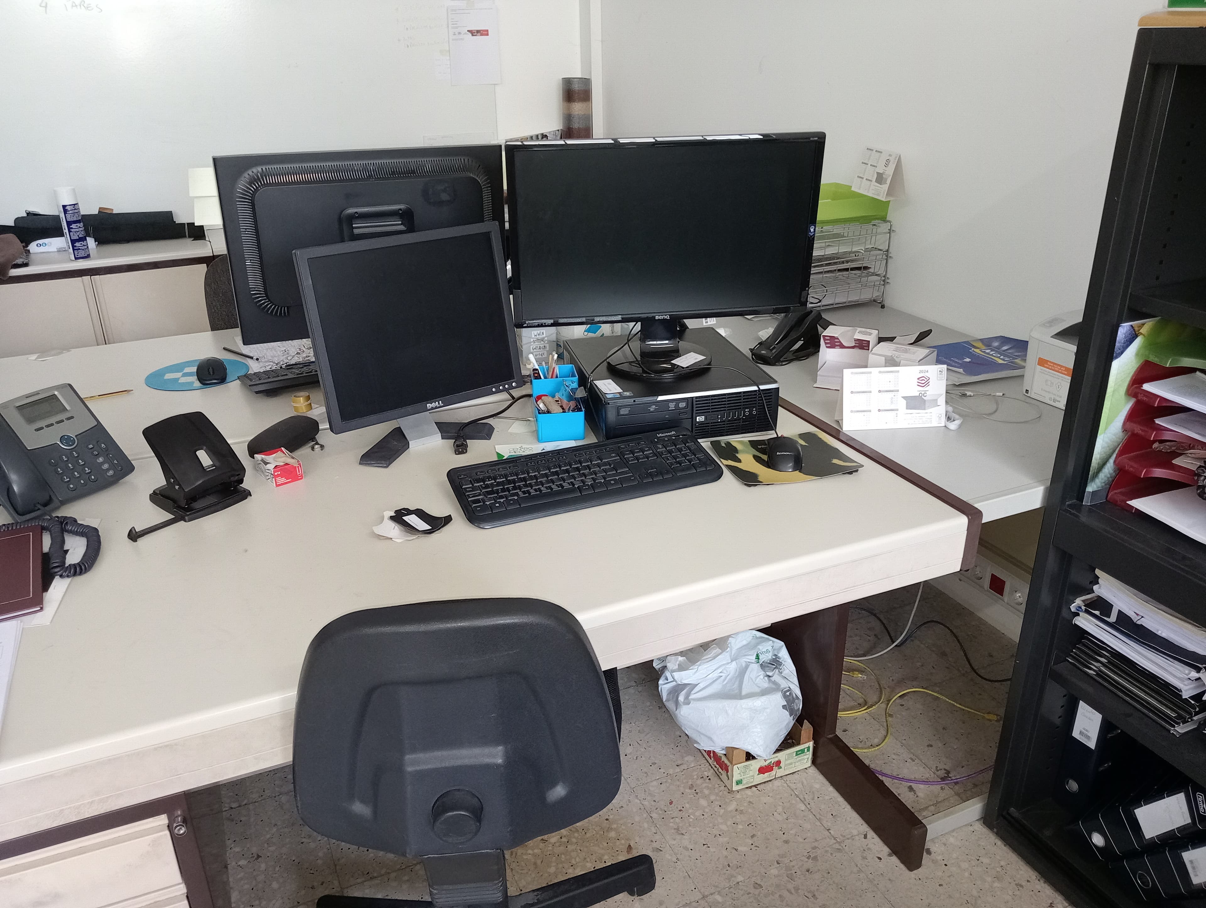 Equipamentos de Escritório · Mobiliário — imagen 4