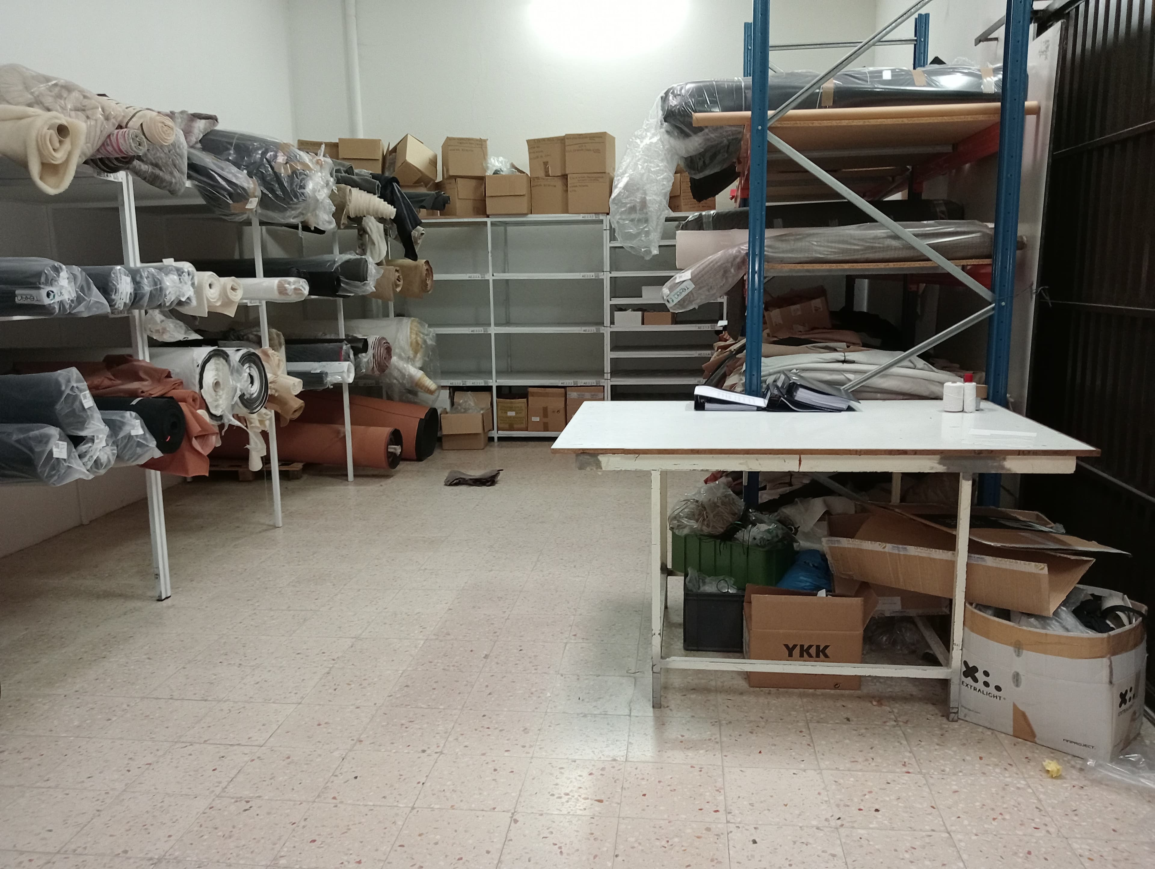 Estantes industriais · Stock — image 12
