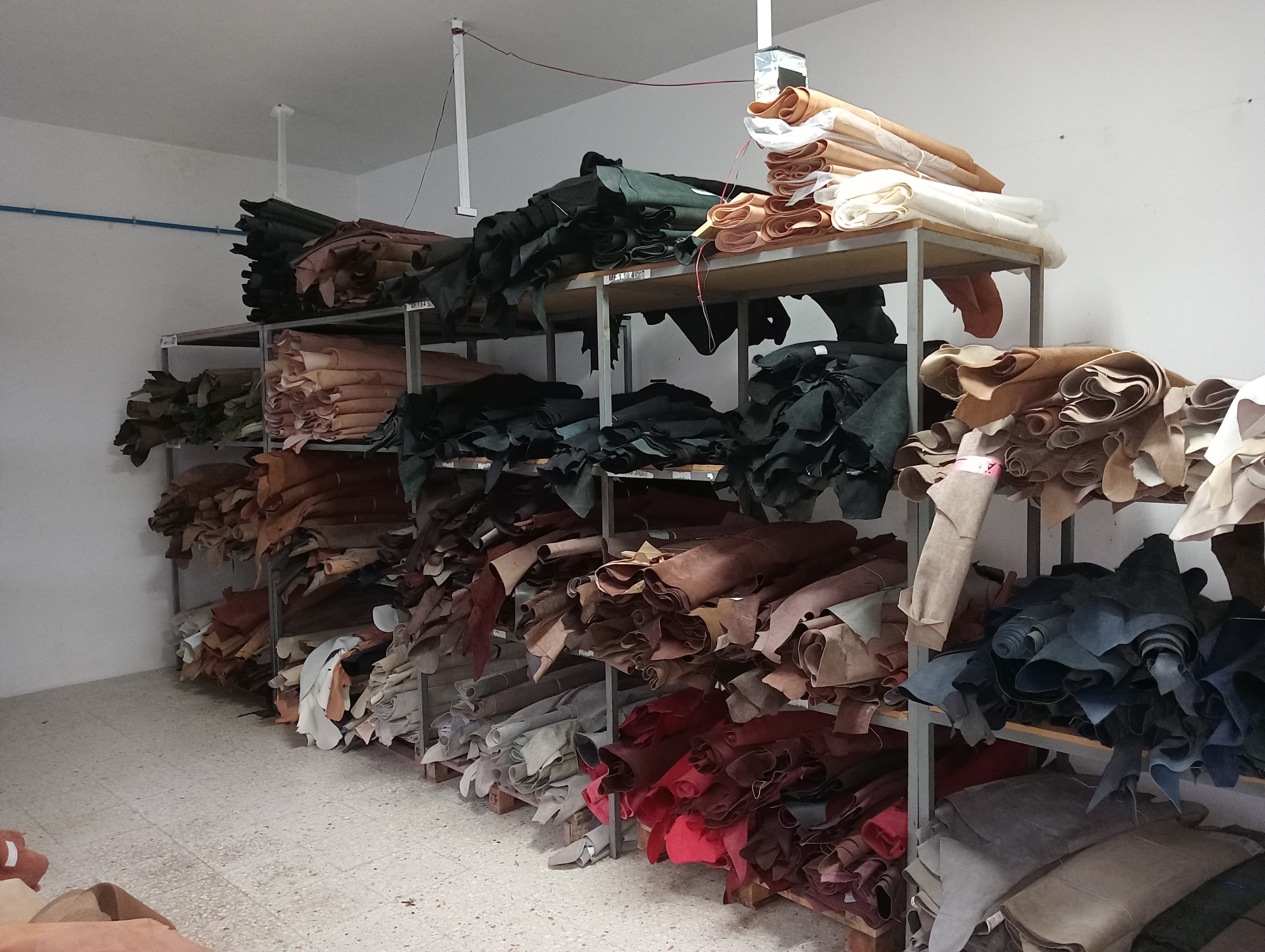 Estantes industriais · Stock — image 22